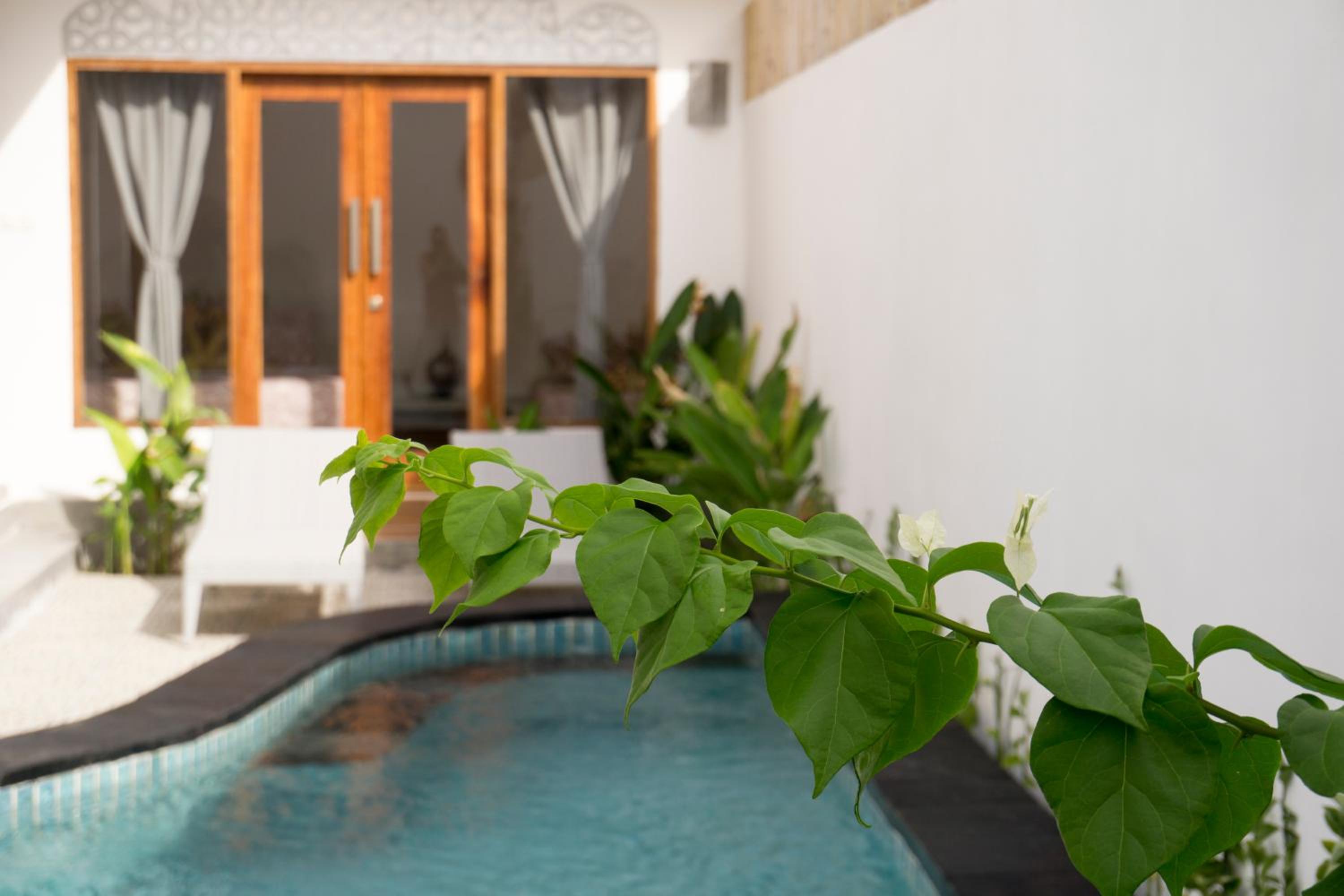 Three-Bedroom Villa - Photo 23