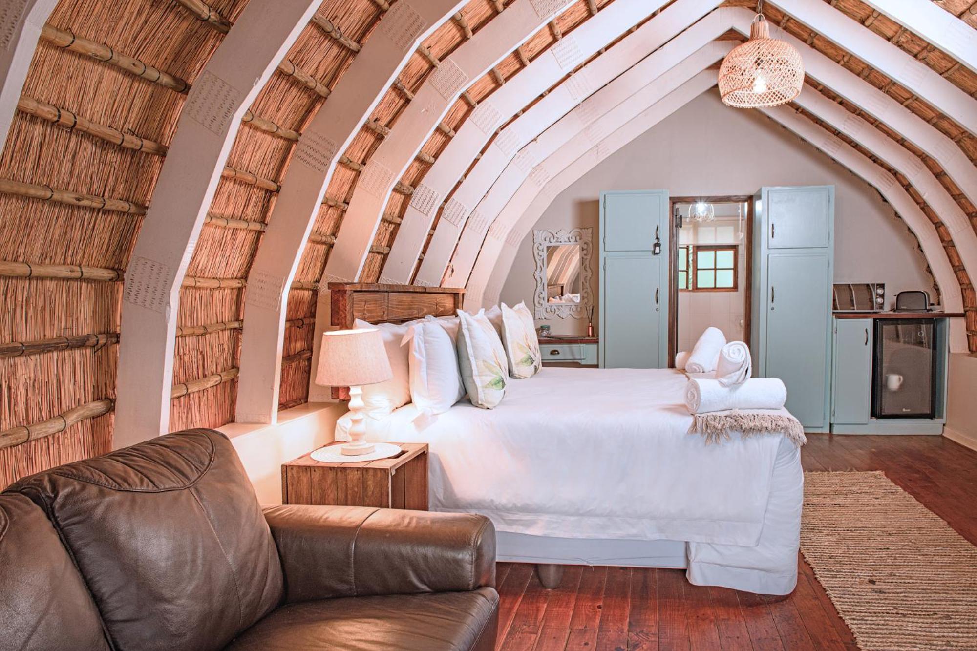 Upstairs Suite with Lake View photo 1