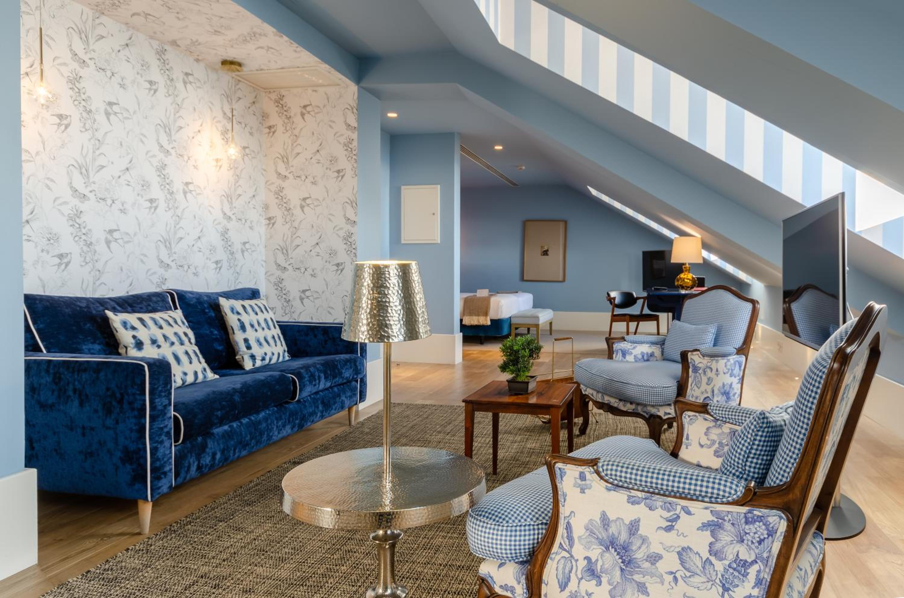 Suite - Photo 5