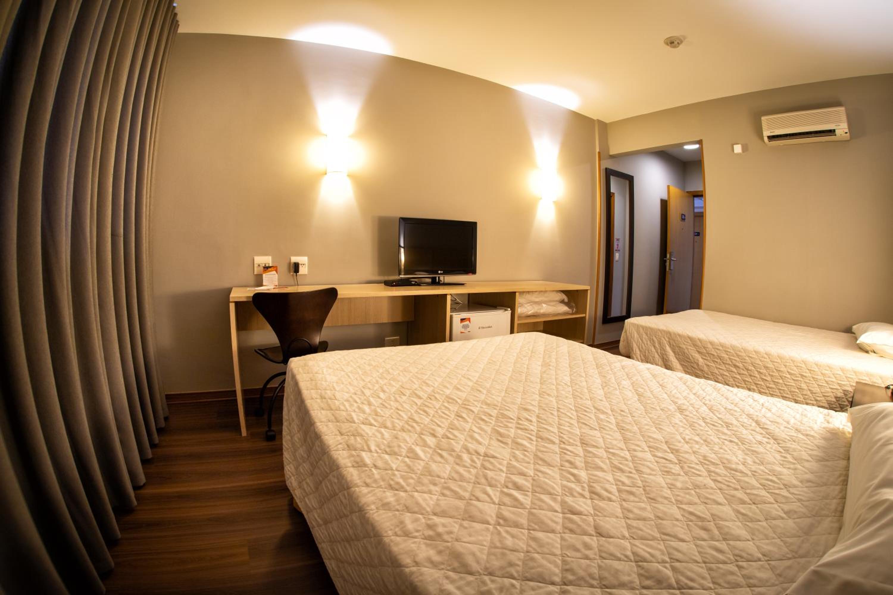 Twin Room photo 2