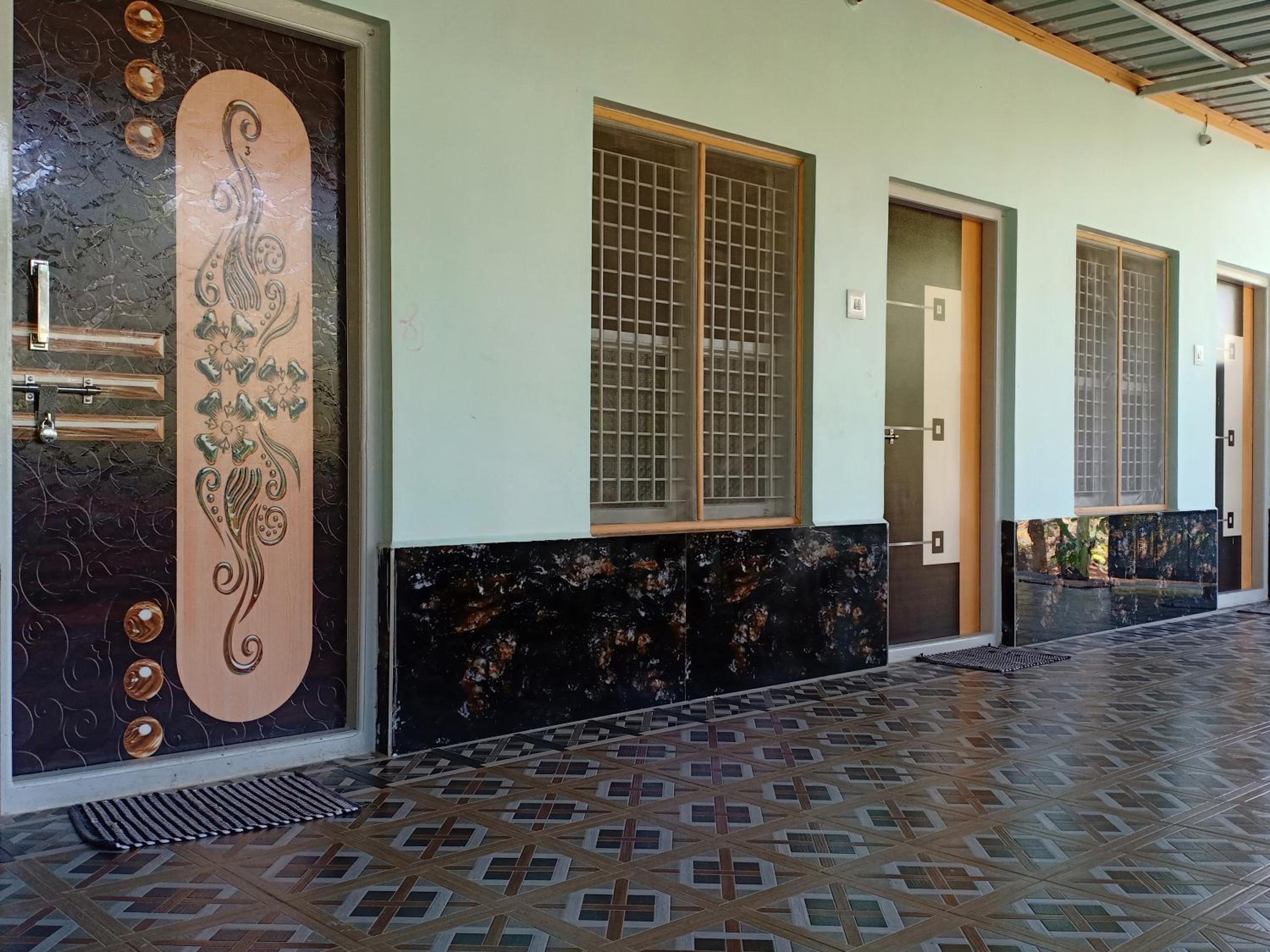 Deluxe Double Or Twin Room With Garden View photo 2