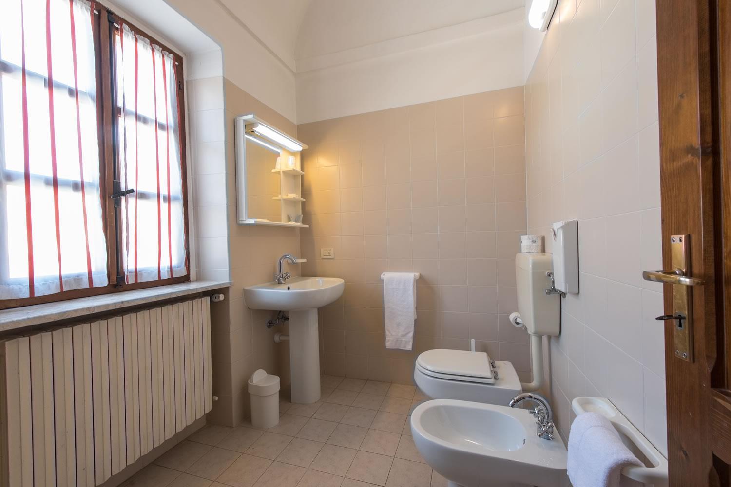 Classic Quadruple Room - Photo 2