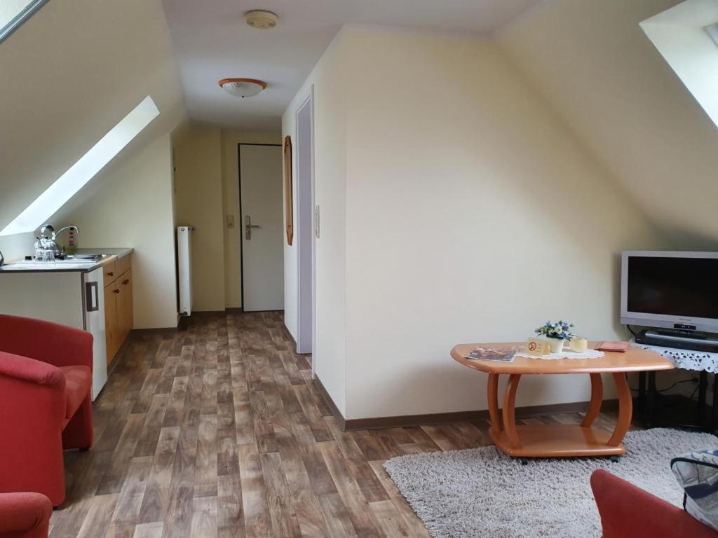 Apartment - Photo 4