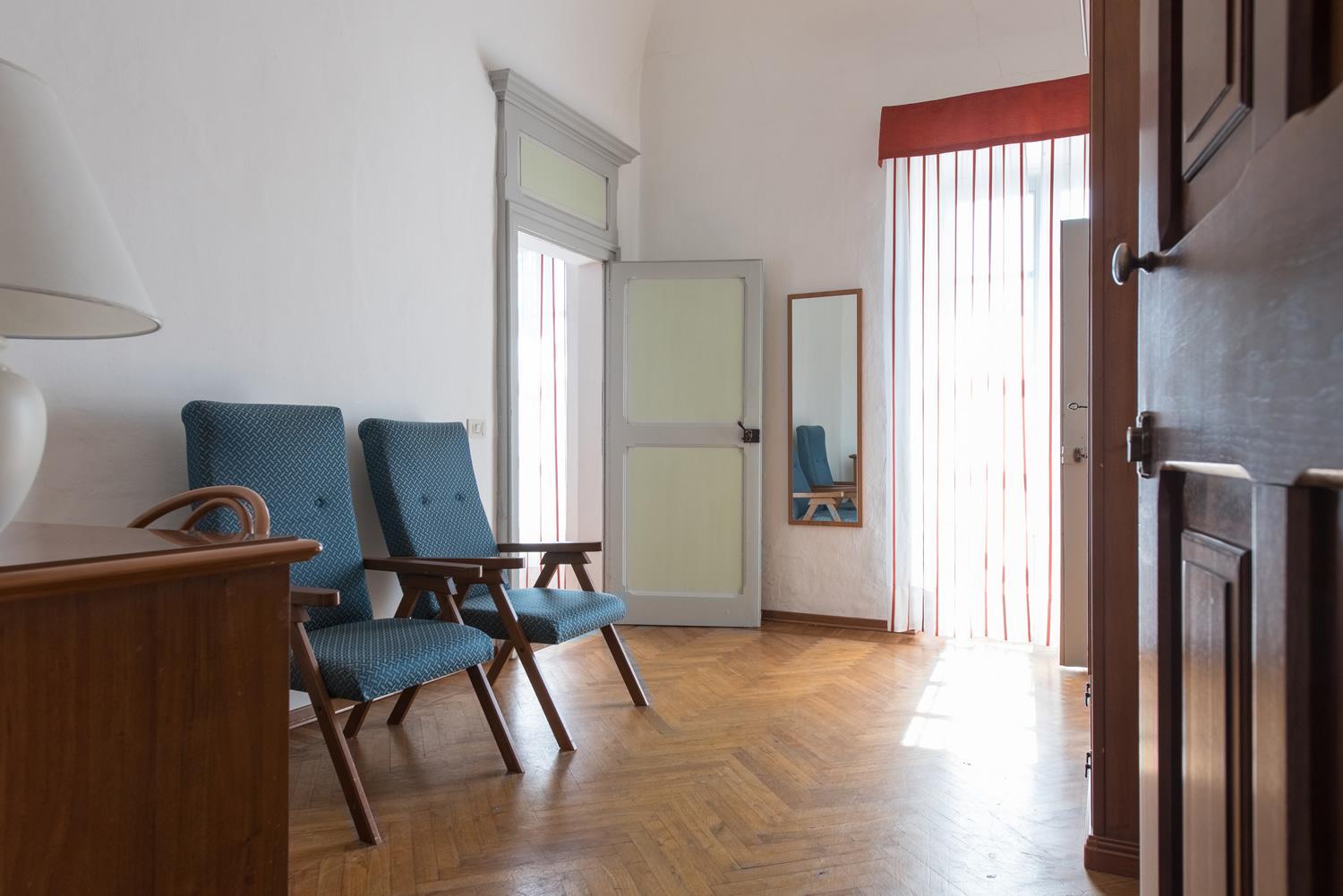 Twin Room - Photo 3
