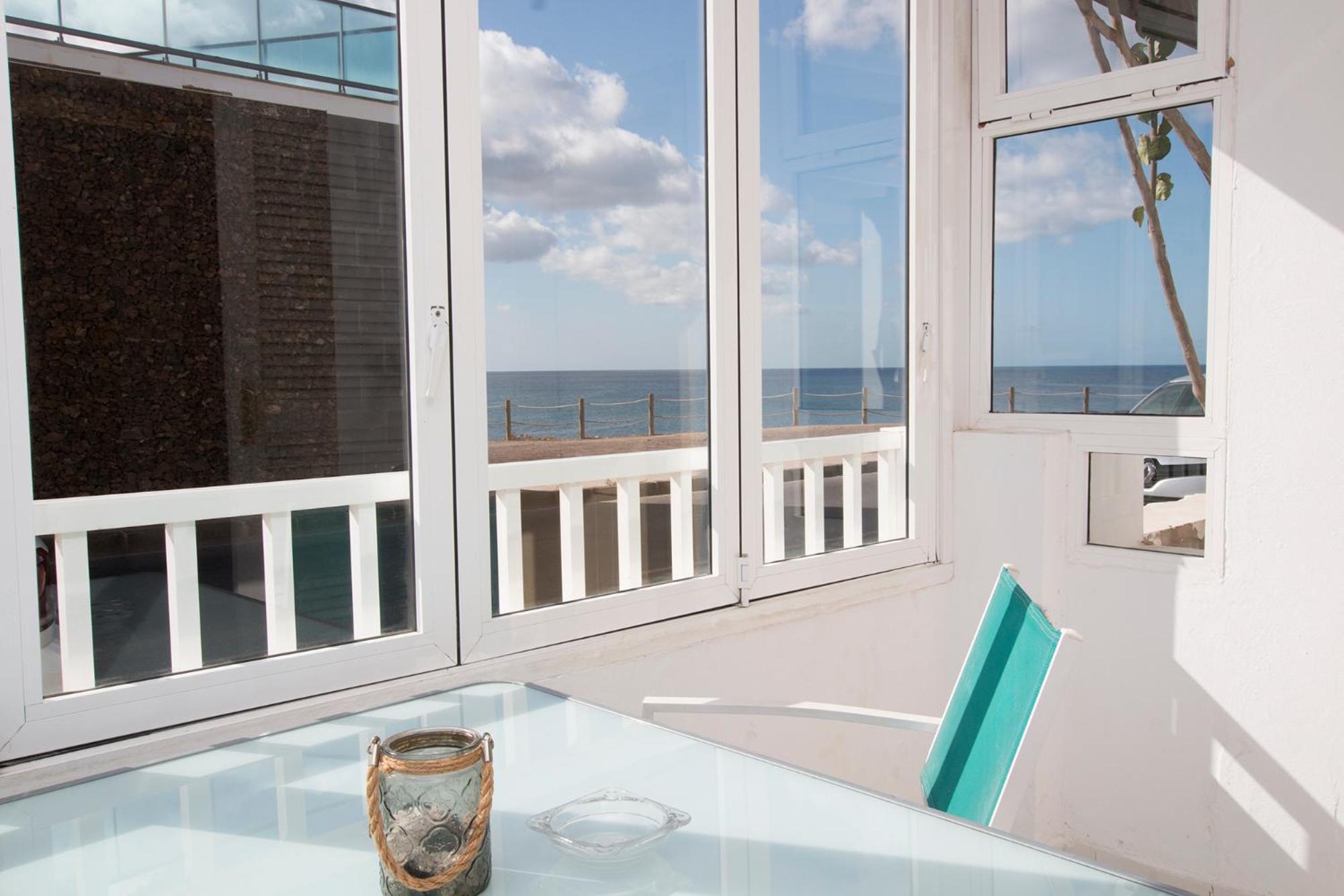 Apartment with Terrace 5 photo 3