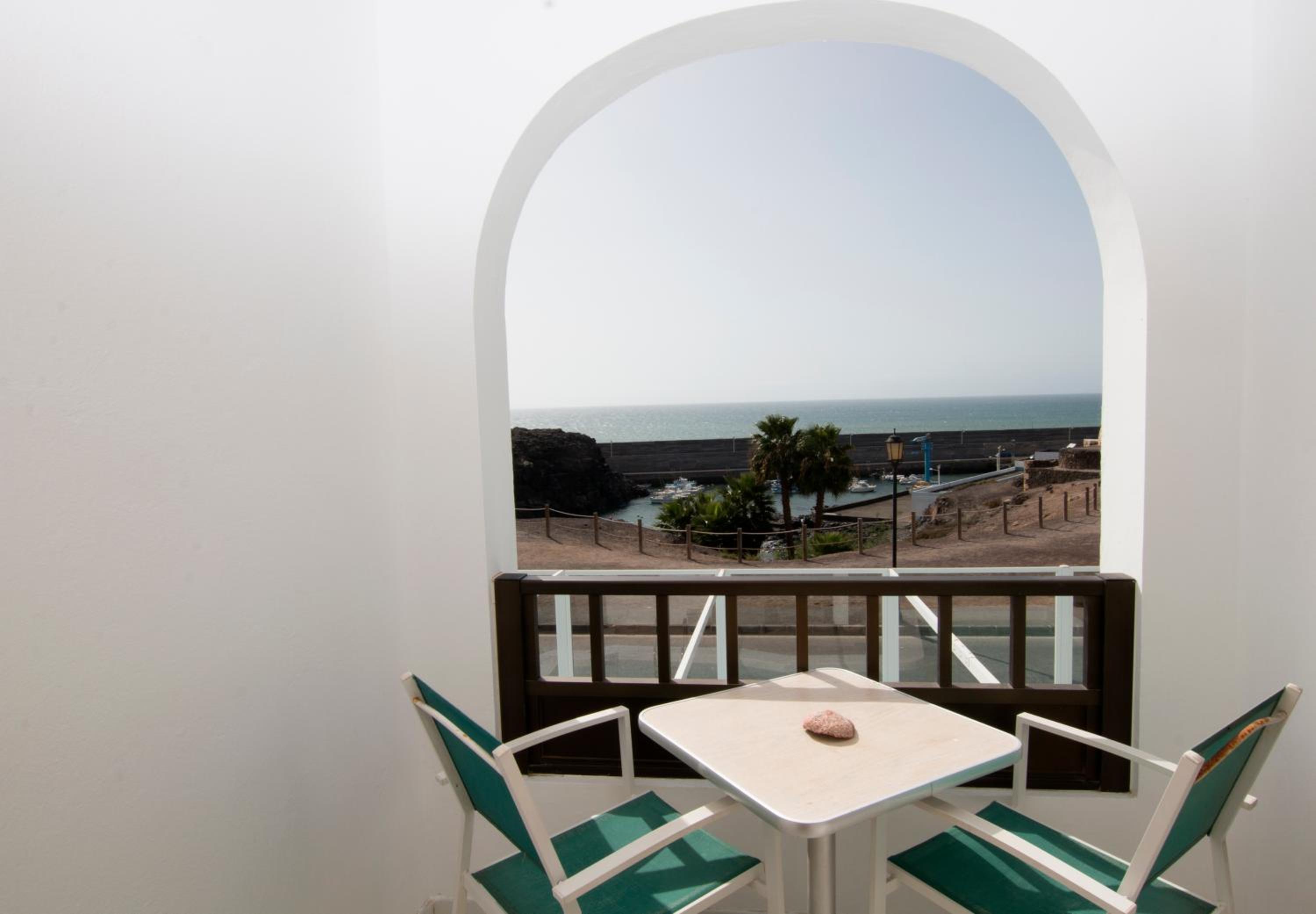 Apartment with Sea View 9 photo 2