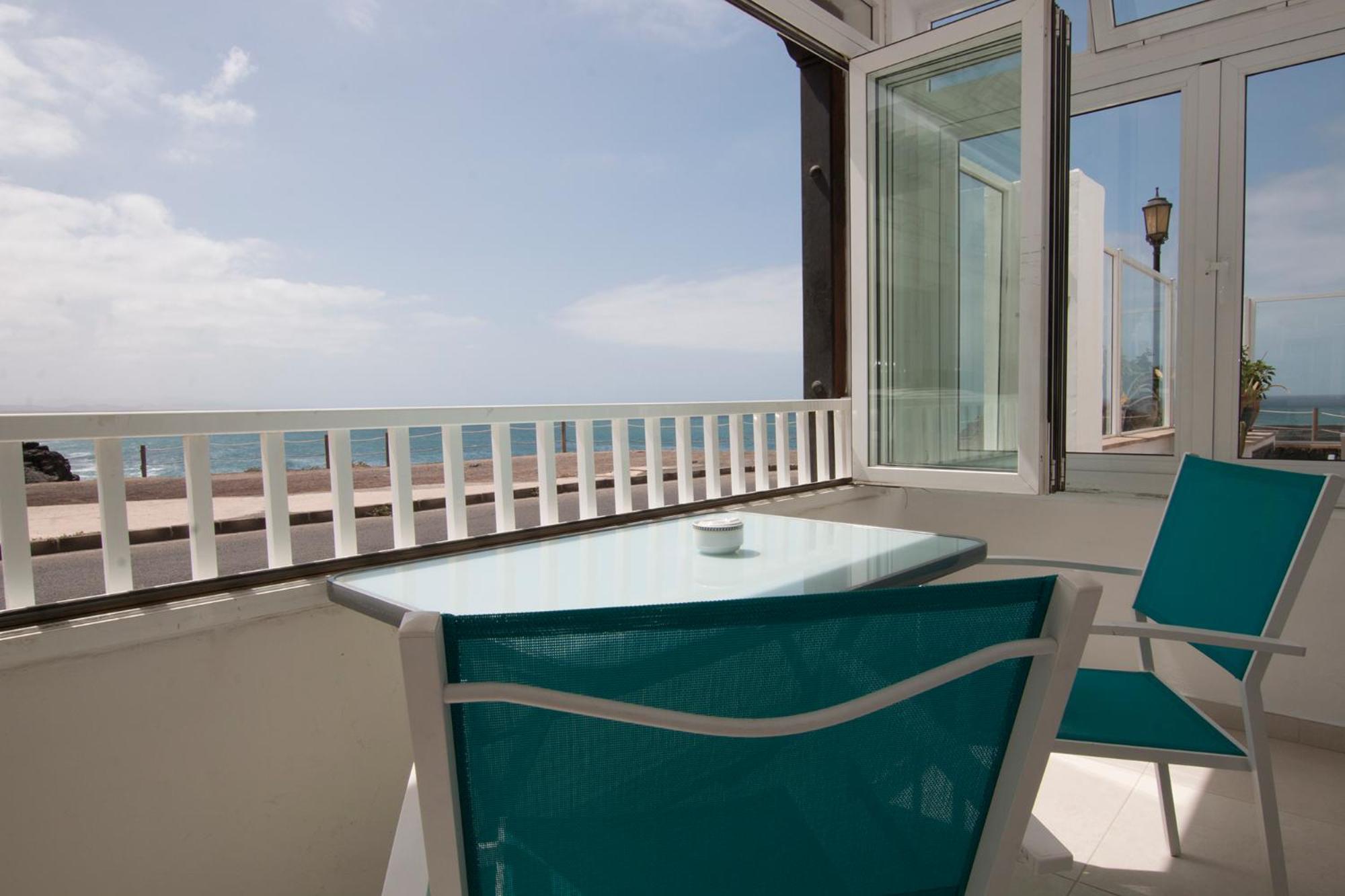 Apartment with Sea View 6 photo 3