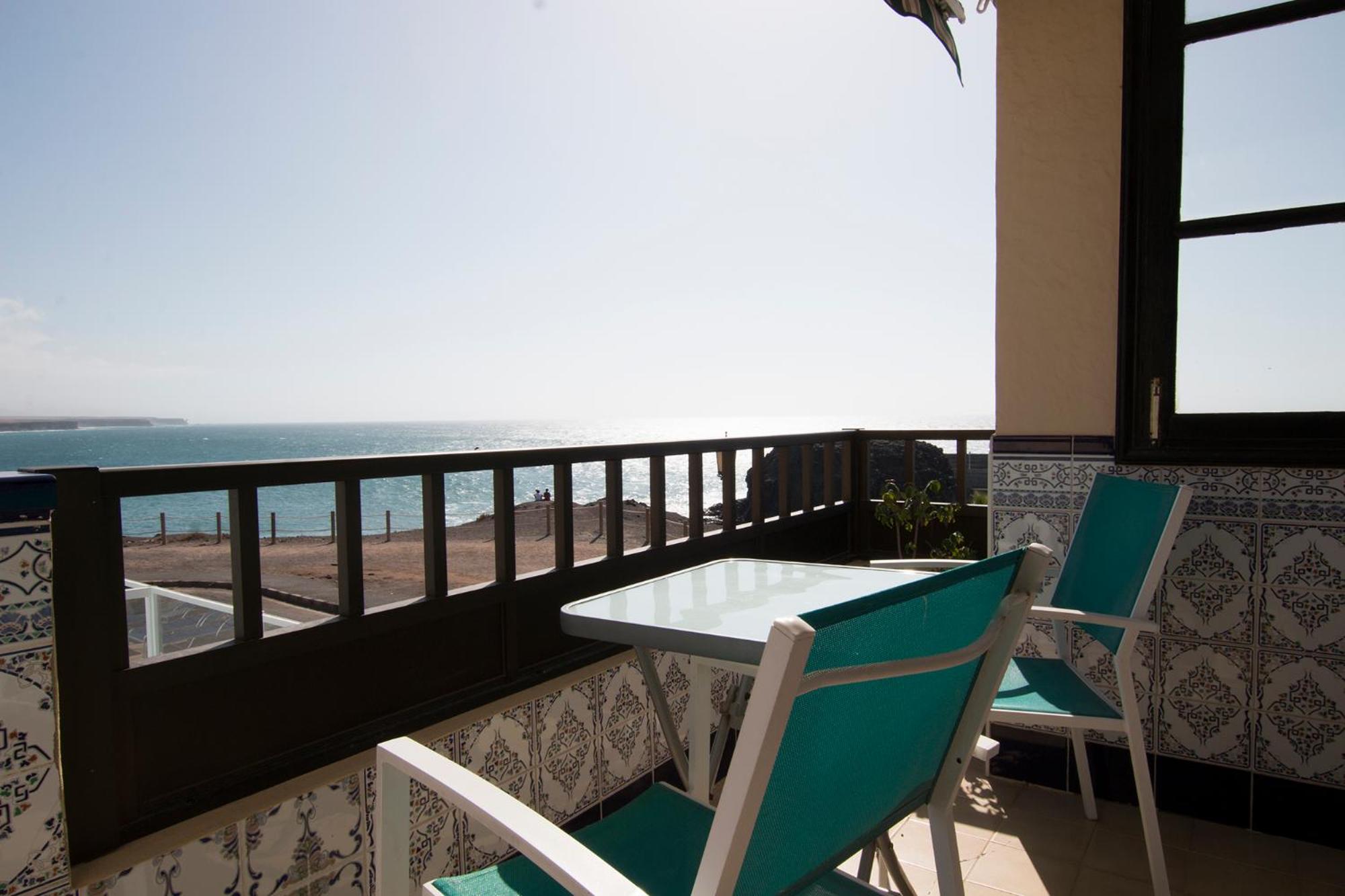Apartment with Sea View 3 photo 2