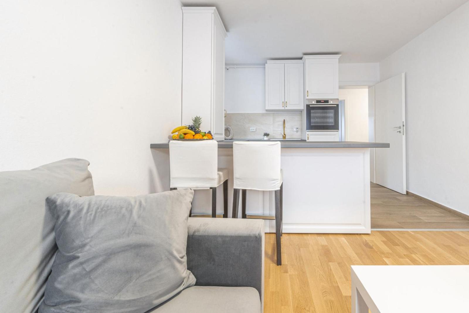 Apartment - Photo 7