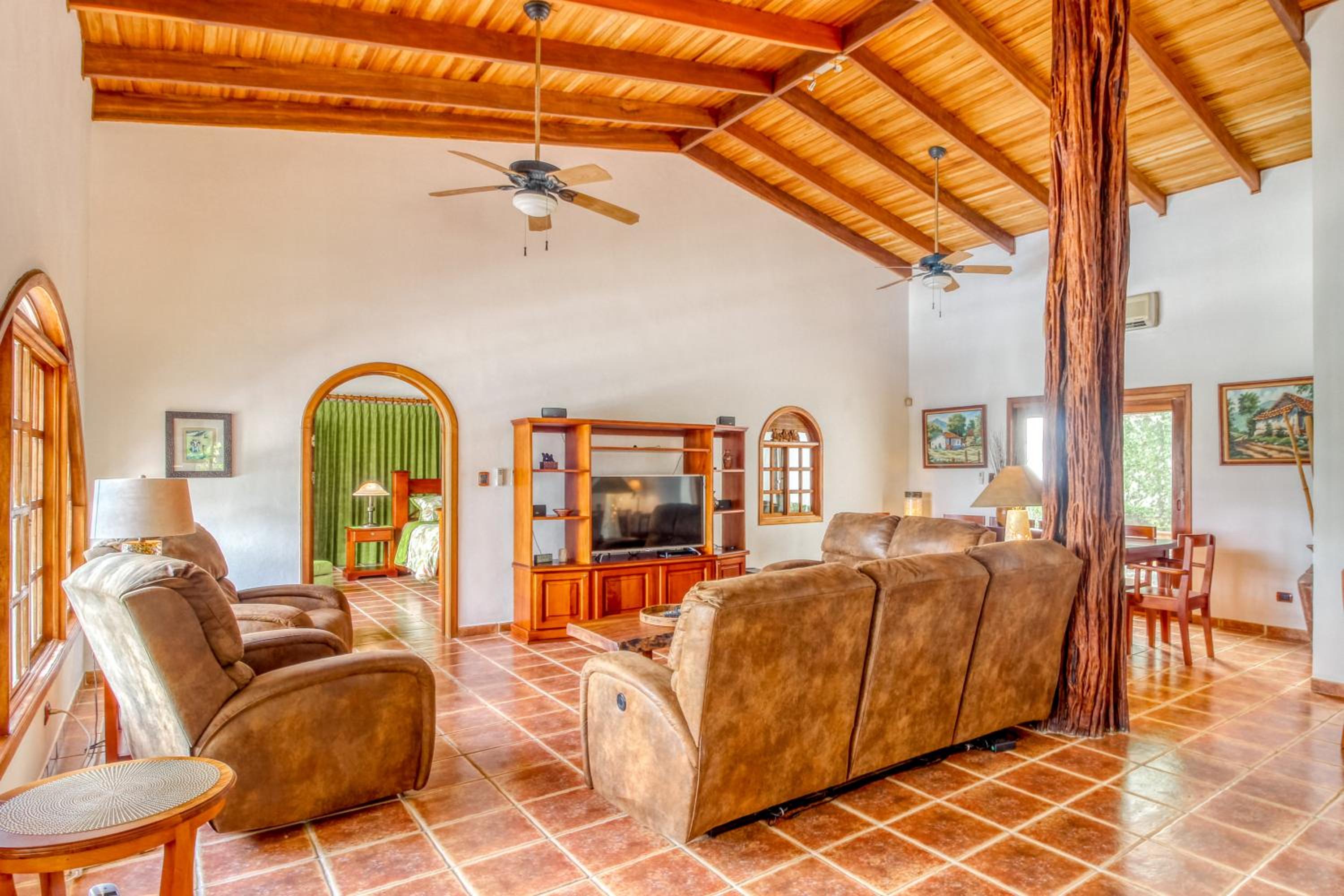 Five Bedroom Holiday Home photo 1