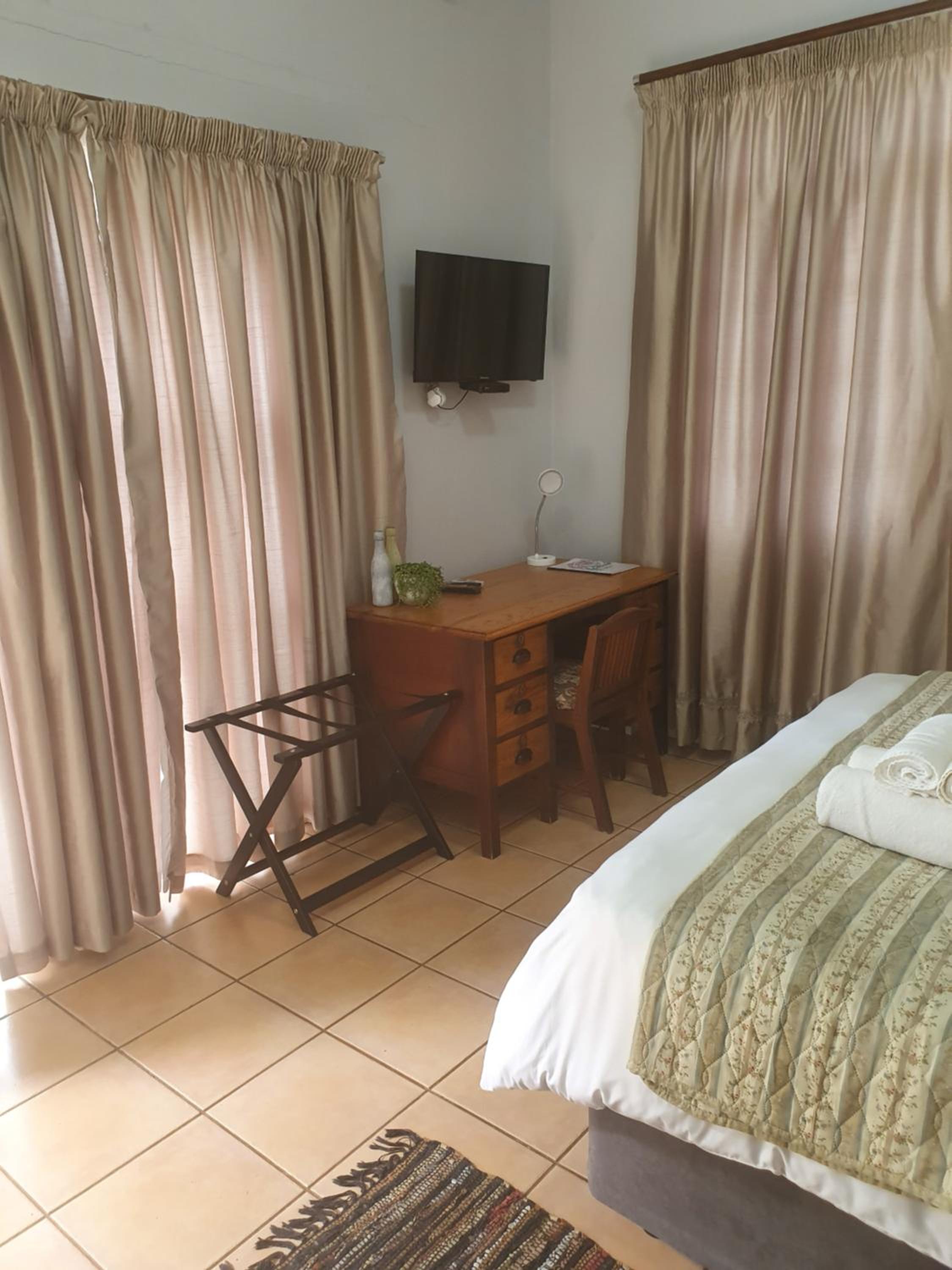 Deluxe Twin Room - Photo 1