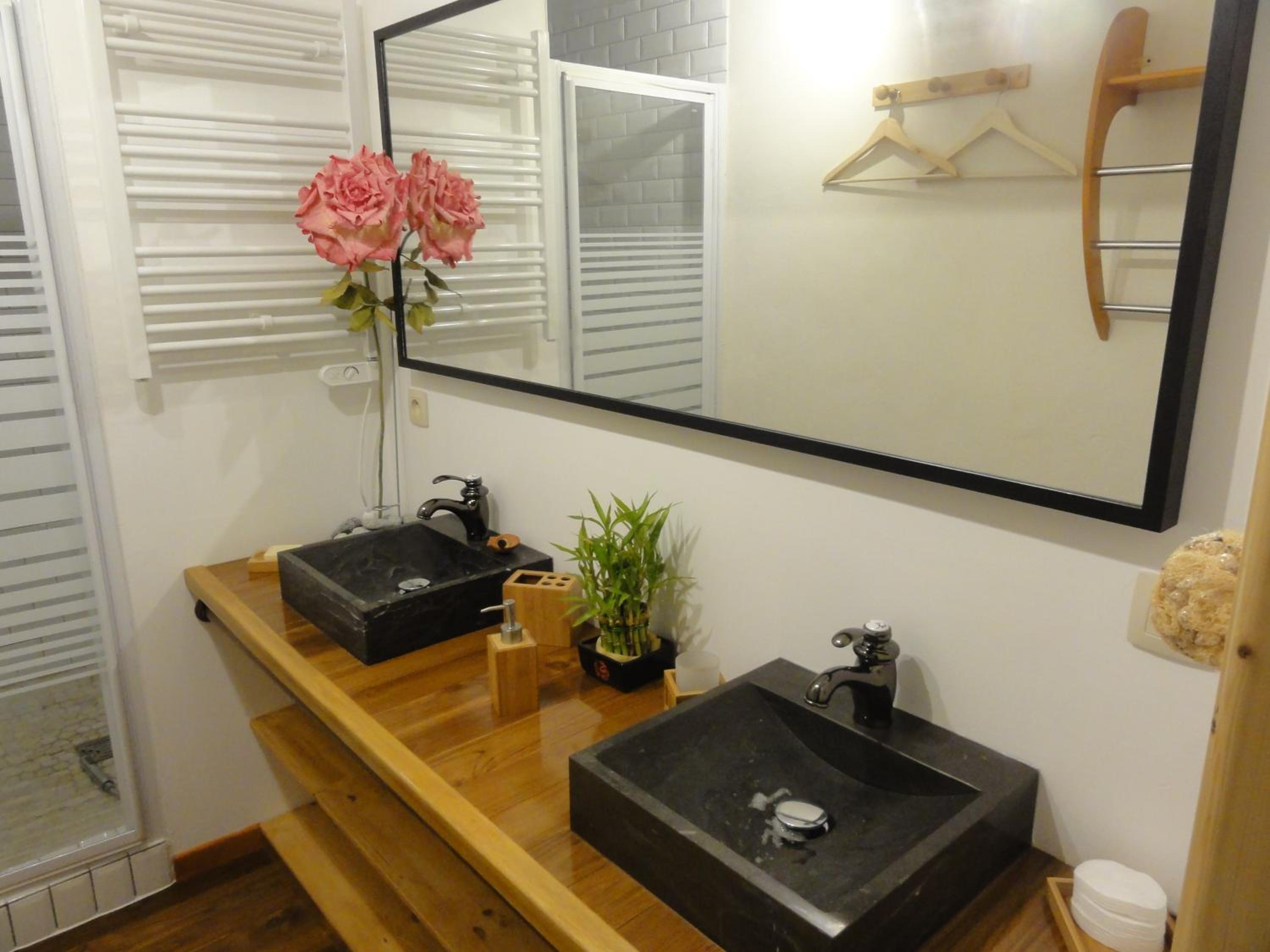 Two-Bedroom Suite photo 2