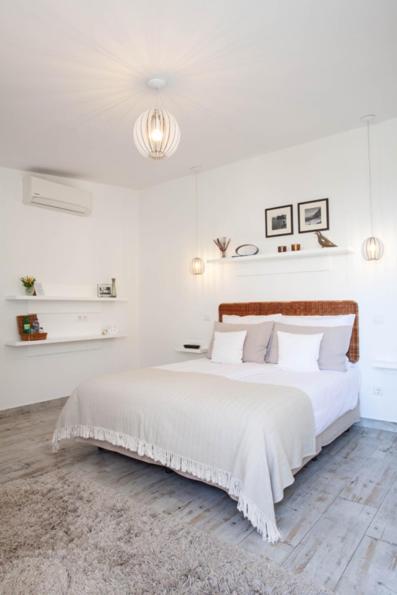 Deluxe Double Room photo 3