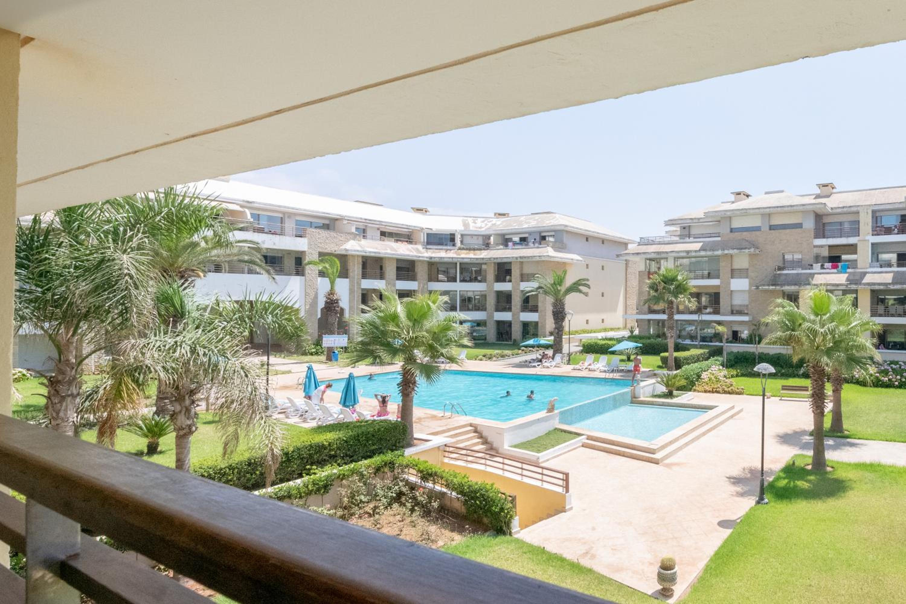 Apartment with Pool View  photo 3