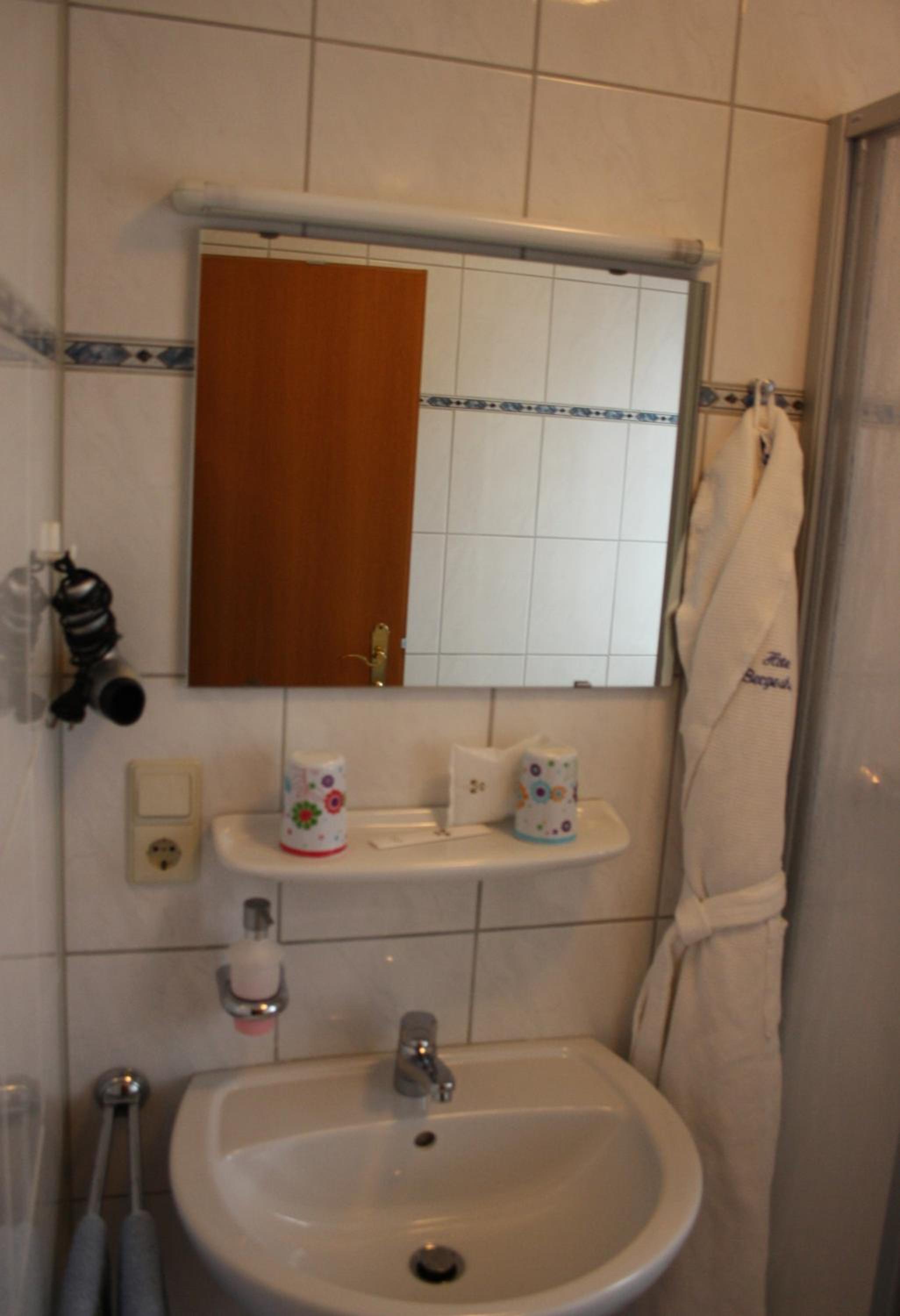 Double Room - Photo 4