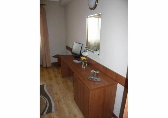 Double Queen Room - Photo 5