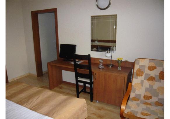 Suite - Photo 5