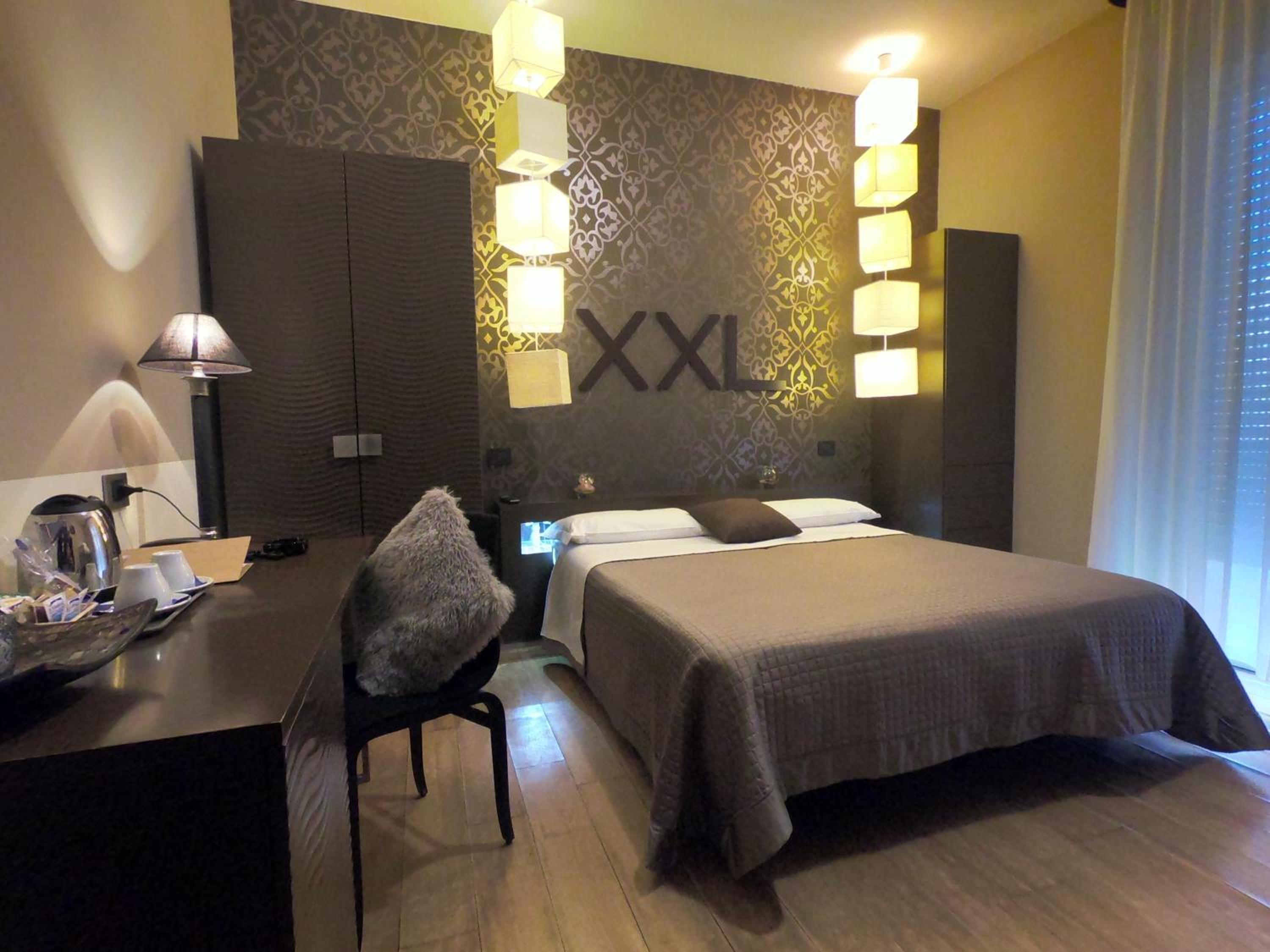 Deluxe Double or Twin Room - Photo 3