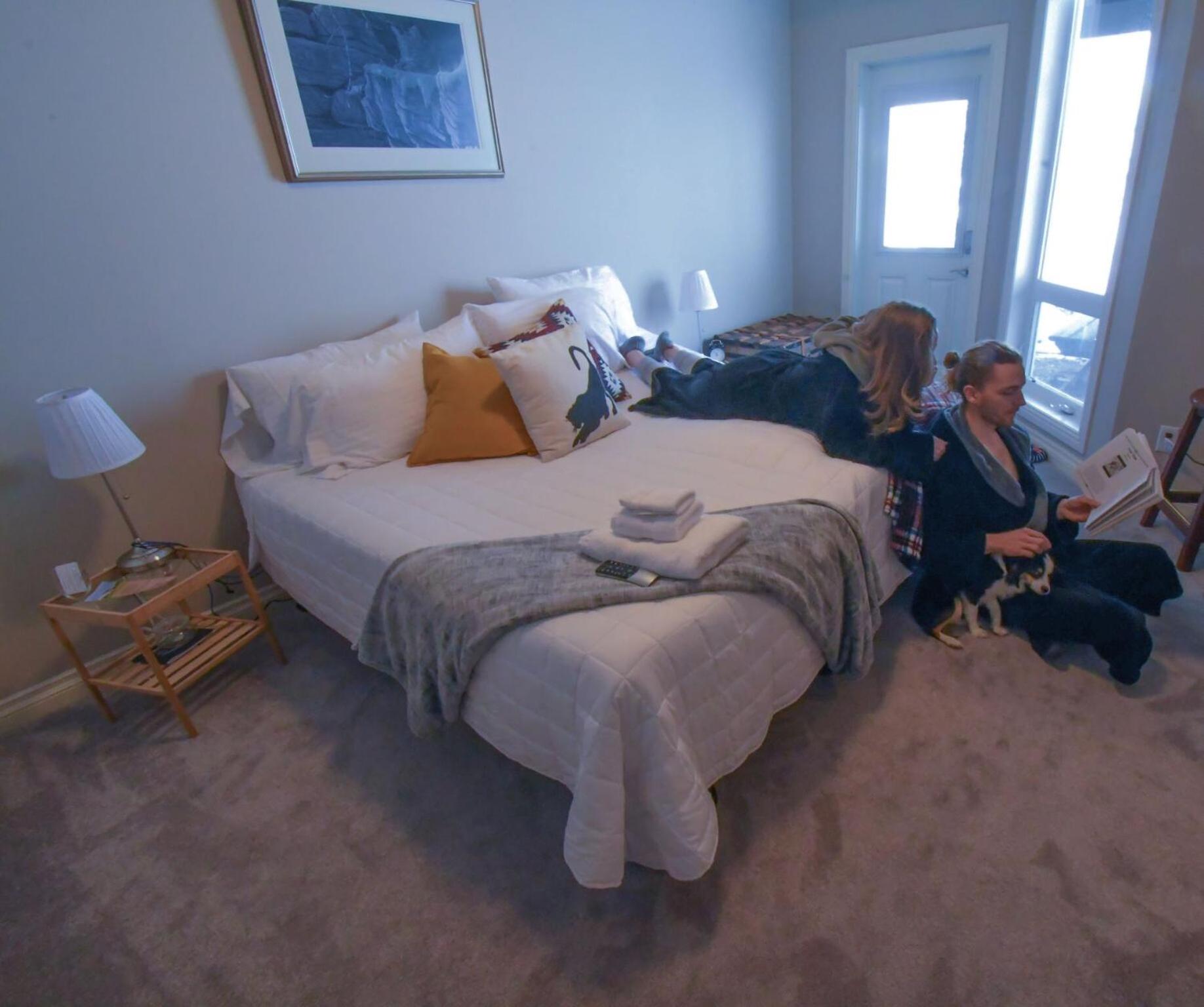 Deluxe King Room photo 3