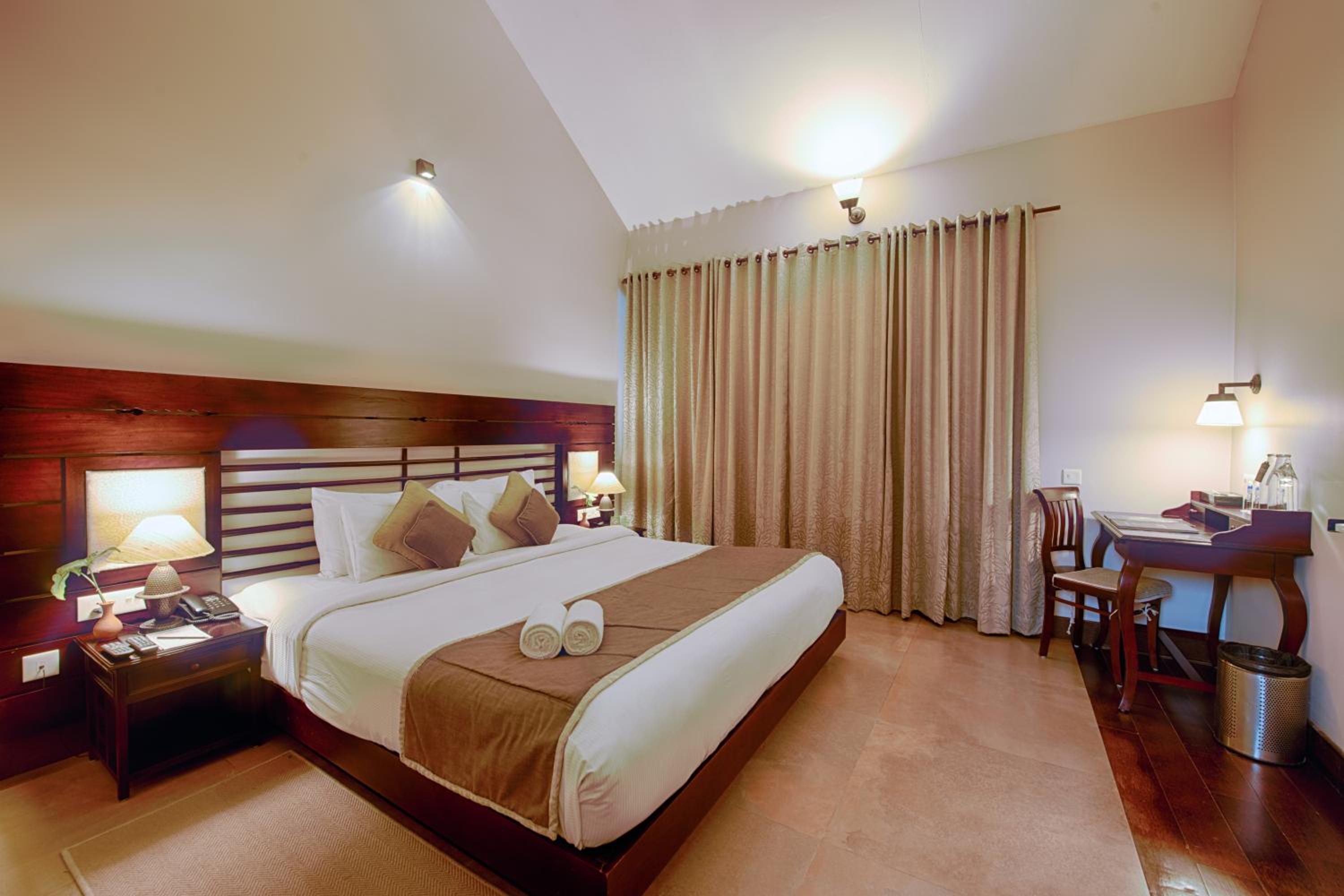 Premium Suite - Photo 12