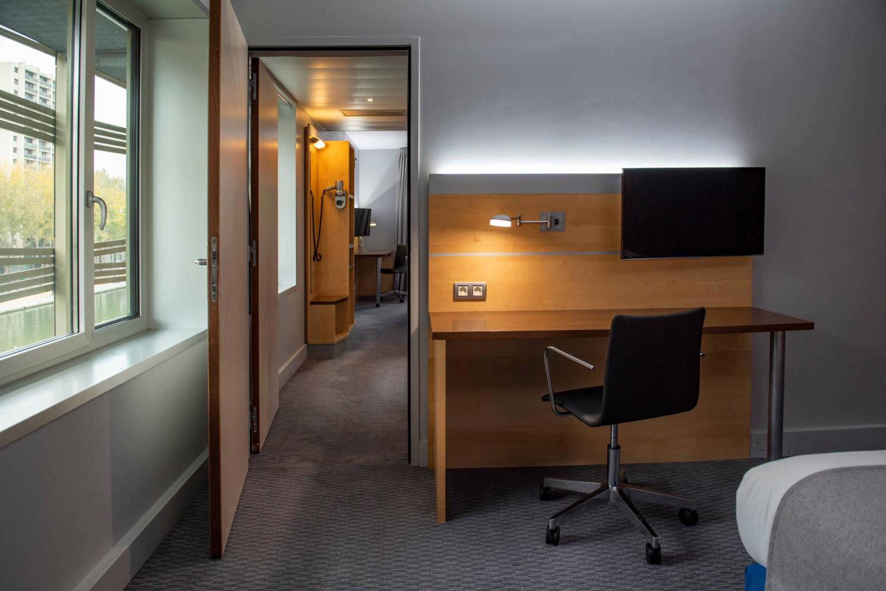 Standard Double Room - Disability Access