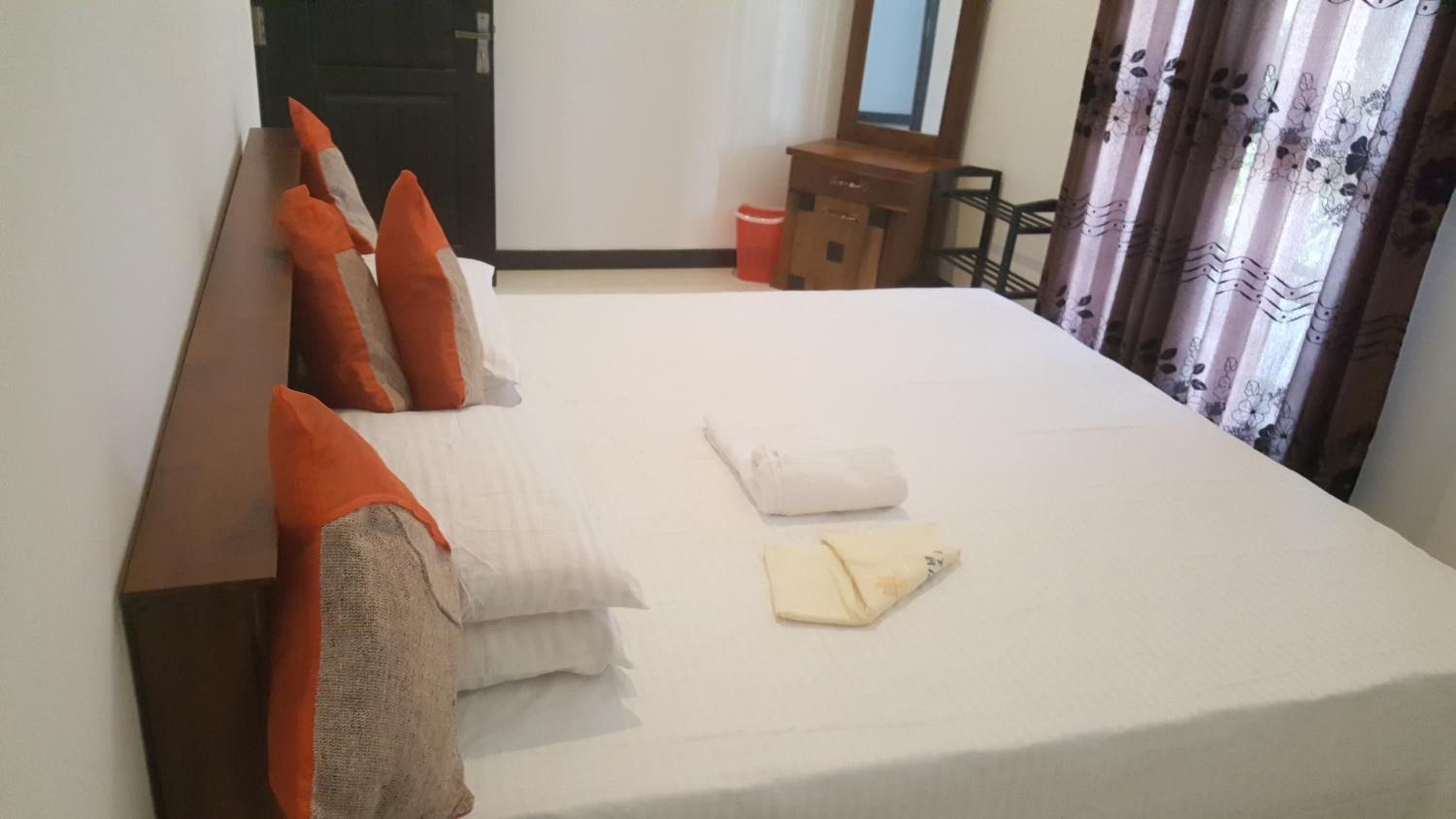 Double Room with Private Bathroom photo 1