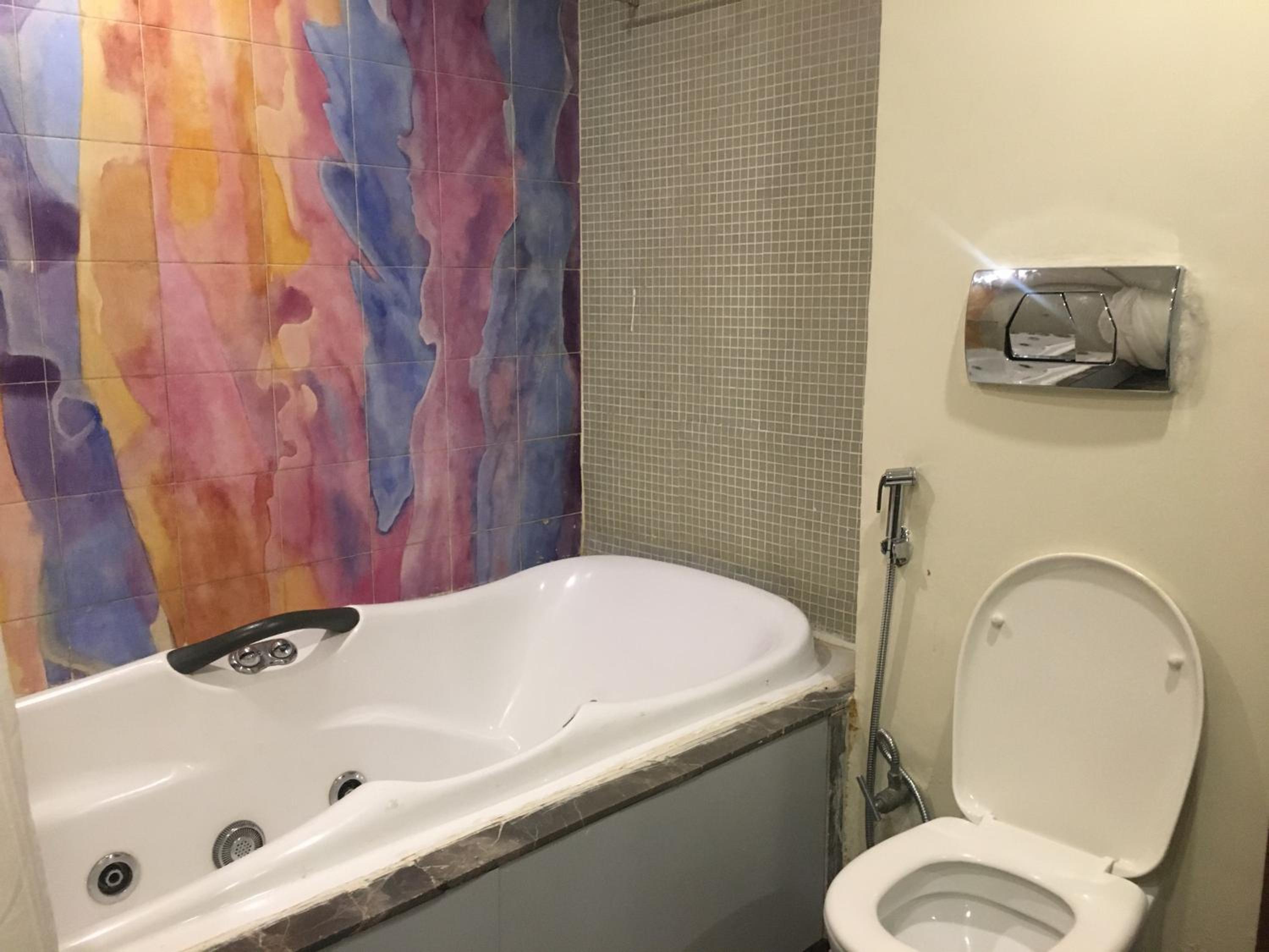 Deluxe Suite - Photo 2