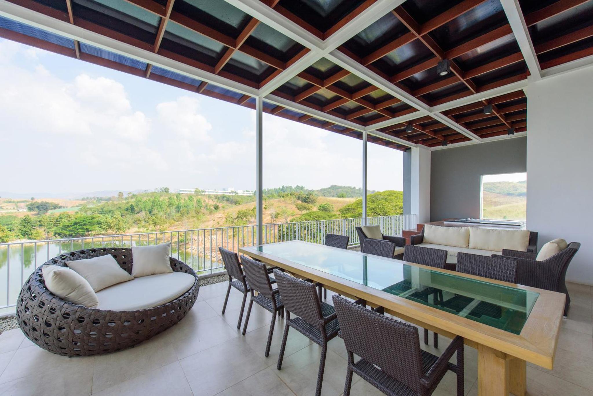 Penthouse Apartment - Photo 11