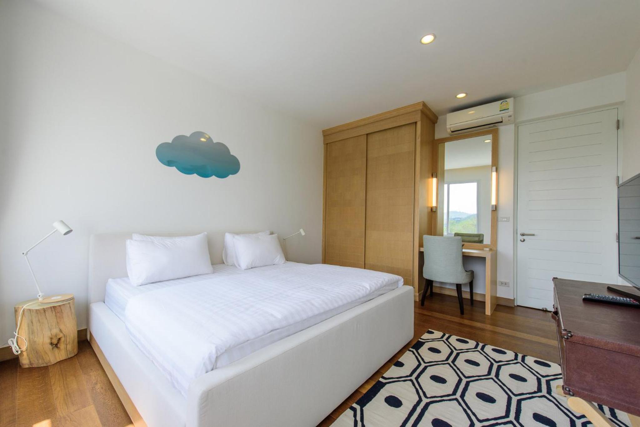 Penthouse Apartment - Photo 9