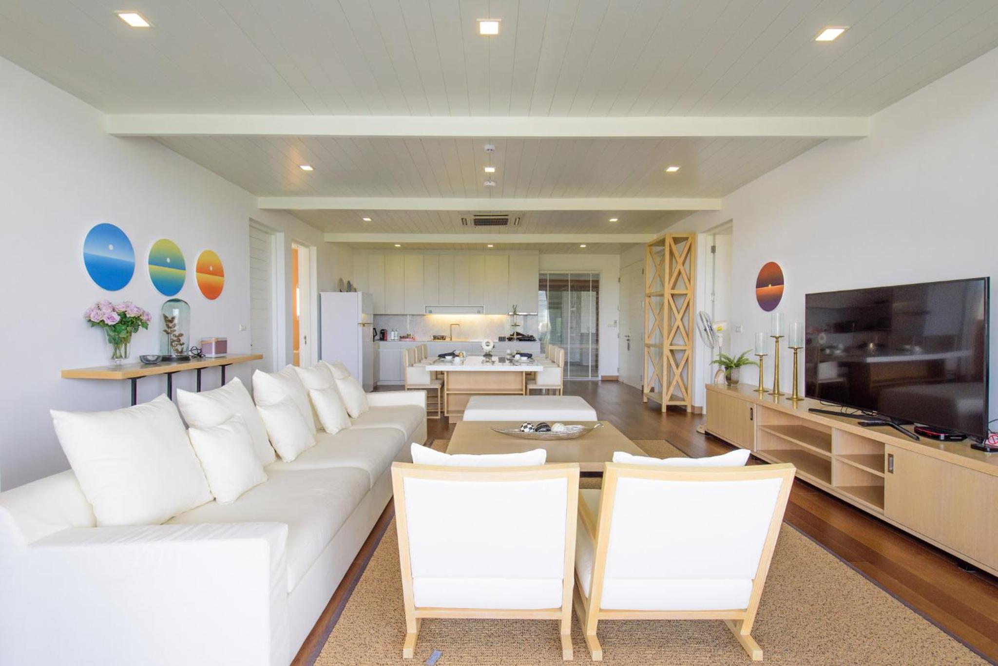 Penthouse Apartment - Photo 2