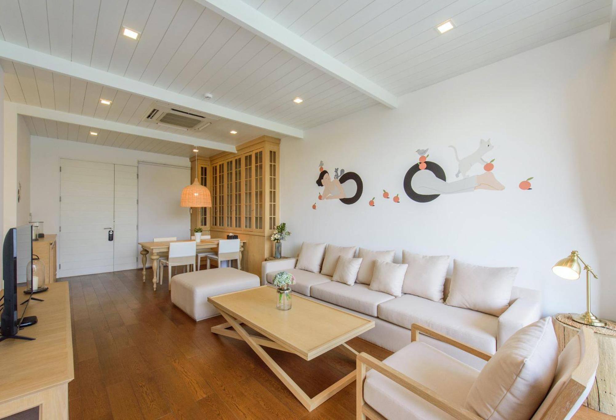 Suite with Lake View - Photo 36