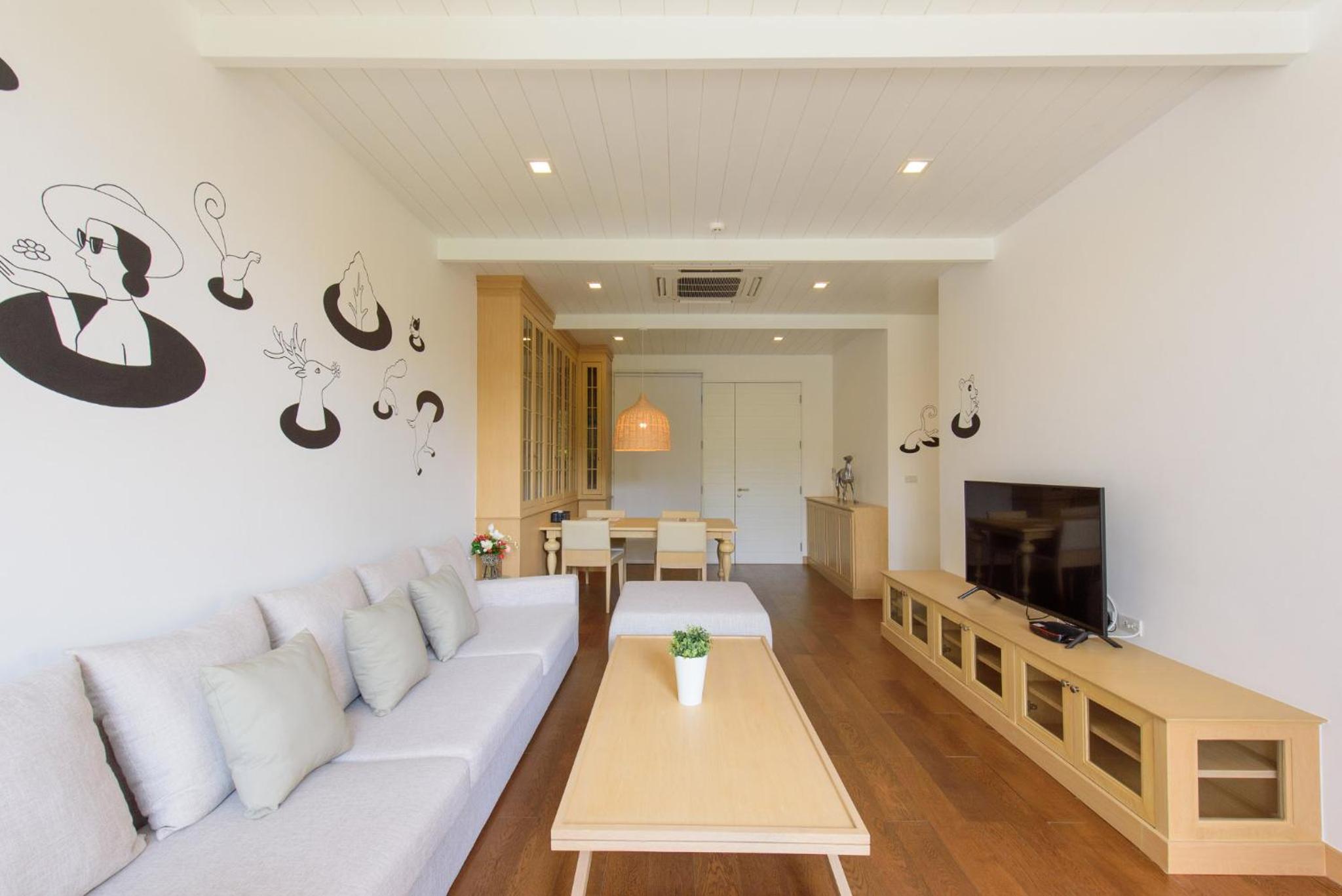 Suite with Lake View - Photo 44