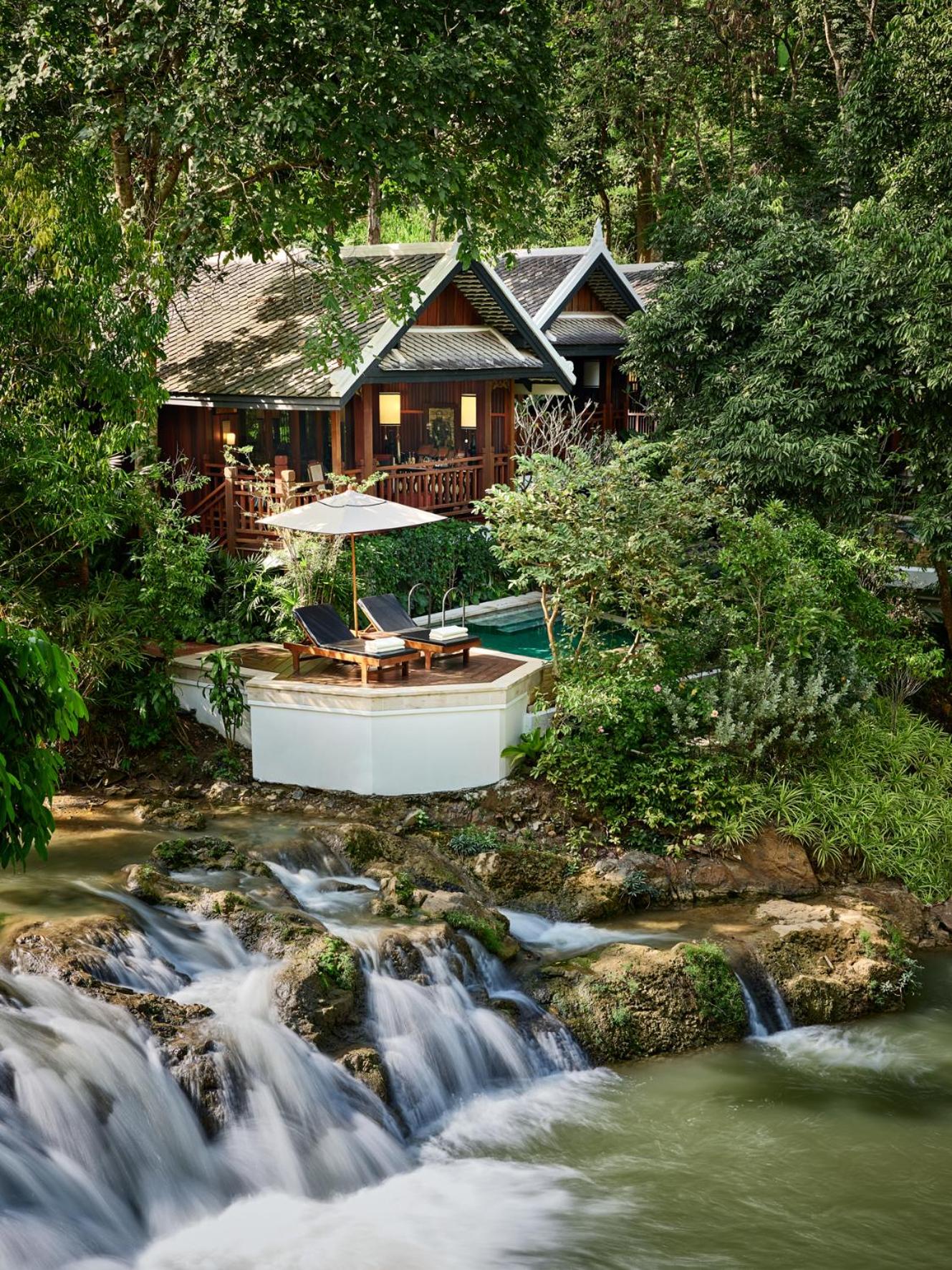 Waterfall Pool Villas King photo 2