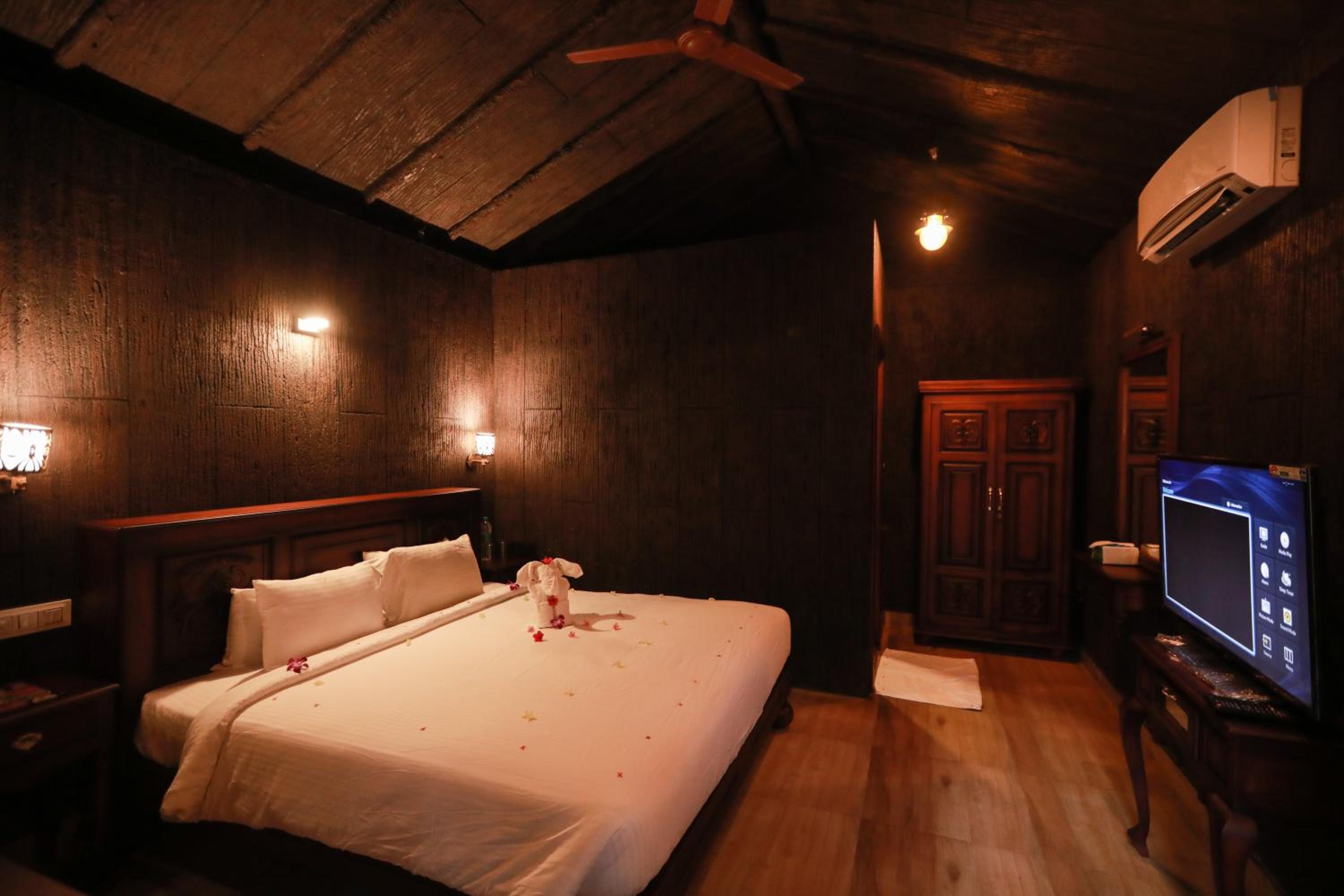 Heritage Room - Photo 10