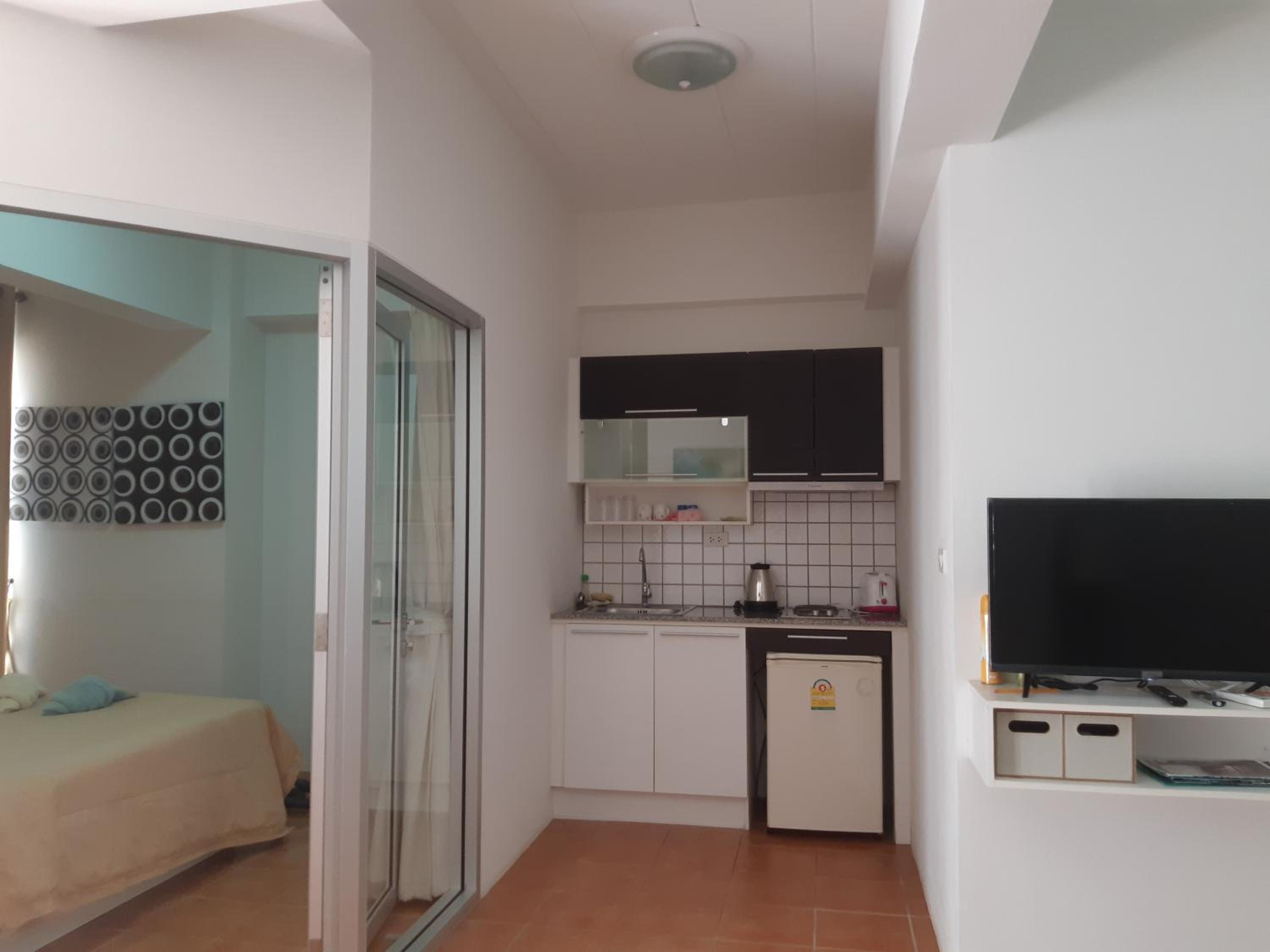 Apartment - Photo 3