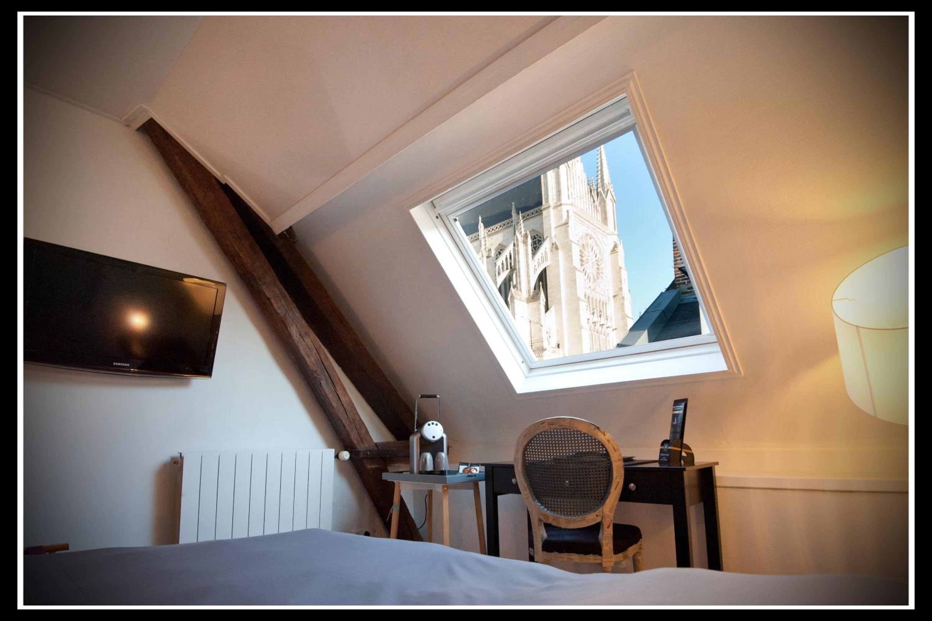 Double Room with Cathedral View, photo 7
