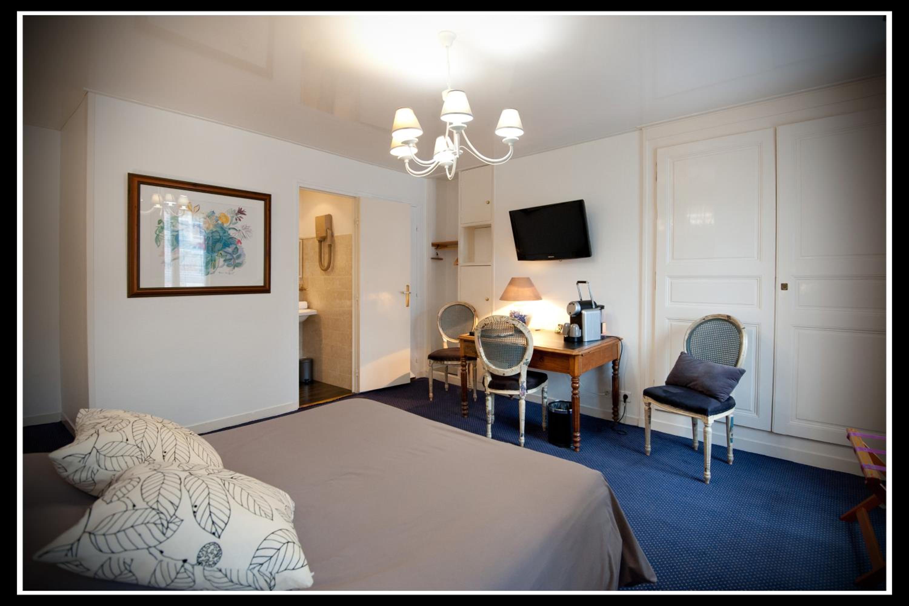 Twin Room - Annex Building