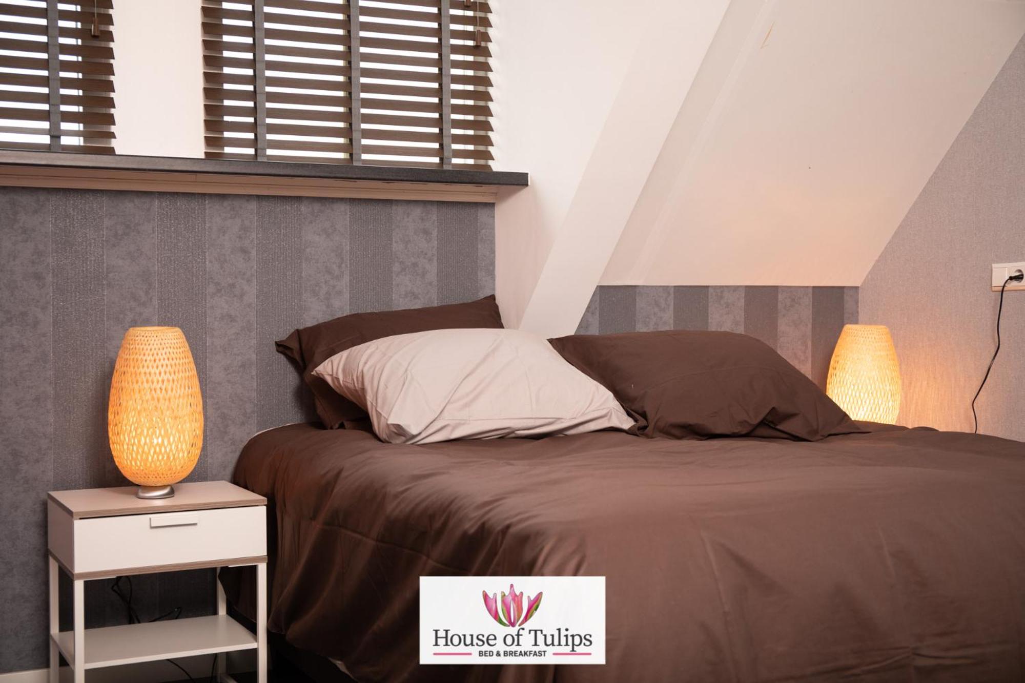 Triple Room with Bathroom - Photo 3
