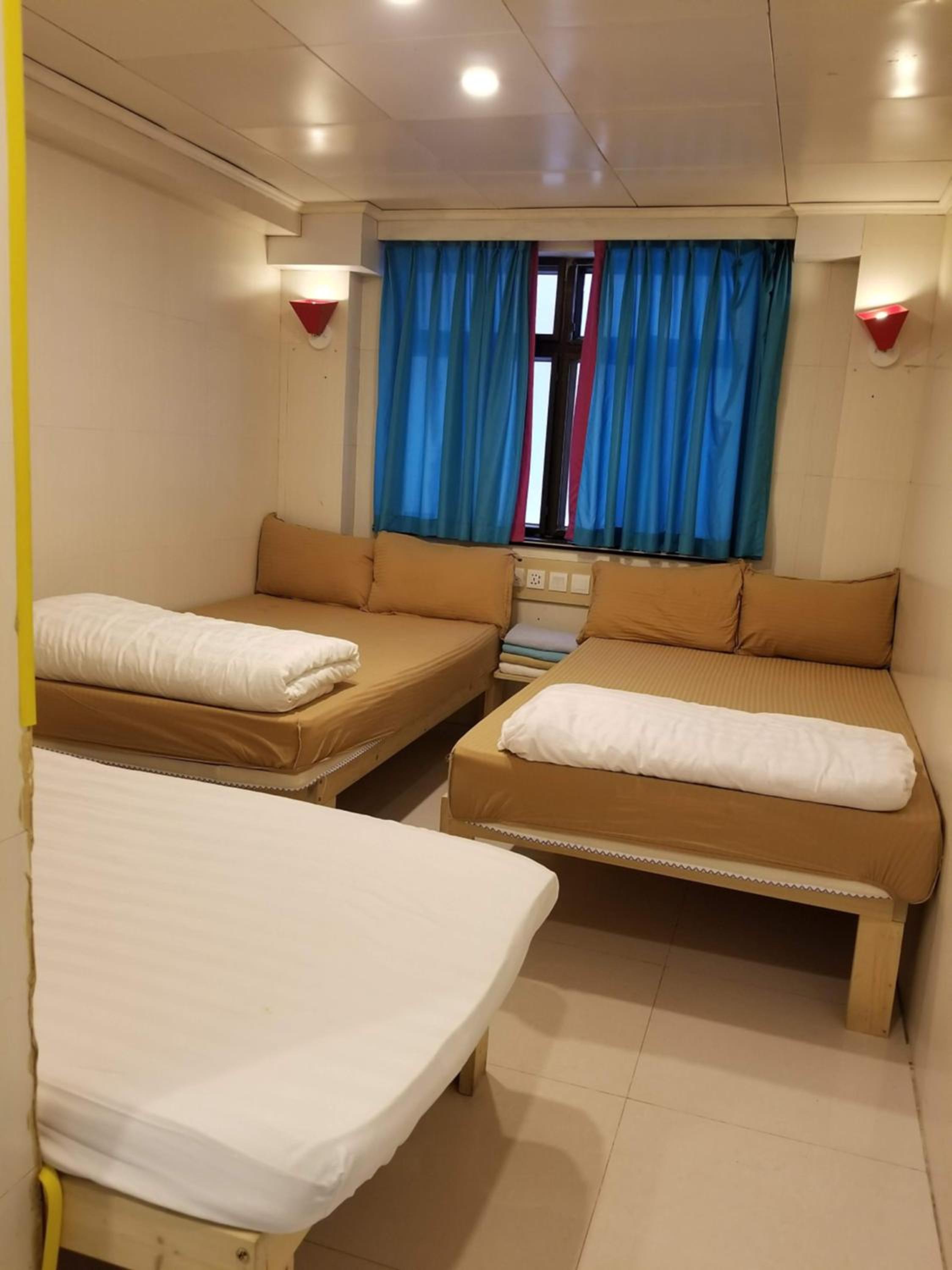 Comfort Quadruple Room