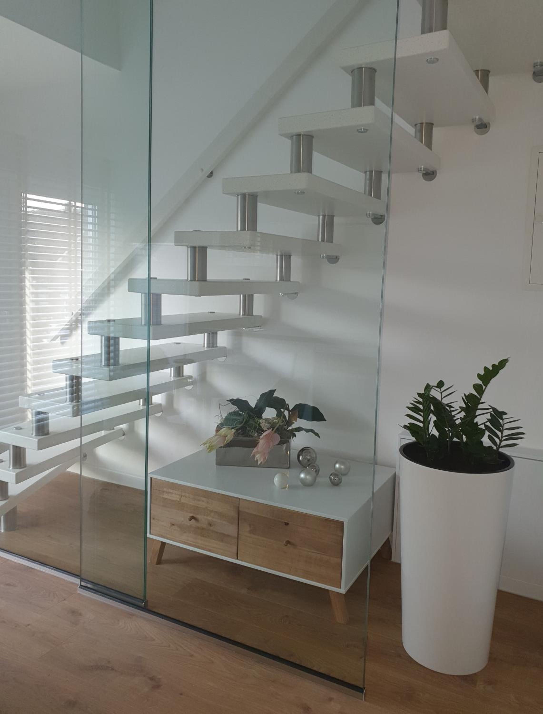 Apartment - Split Level photo 2