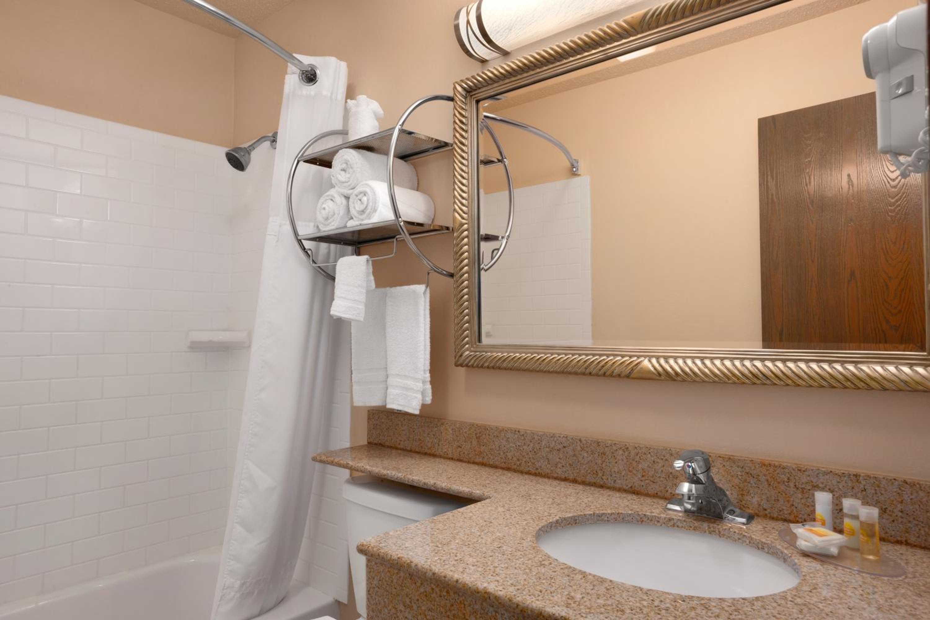Business Double Room - Photo 4