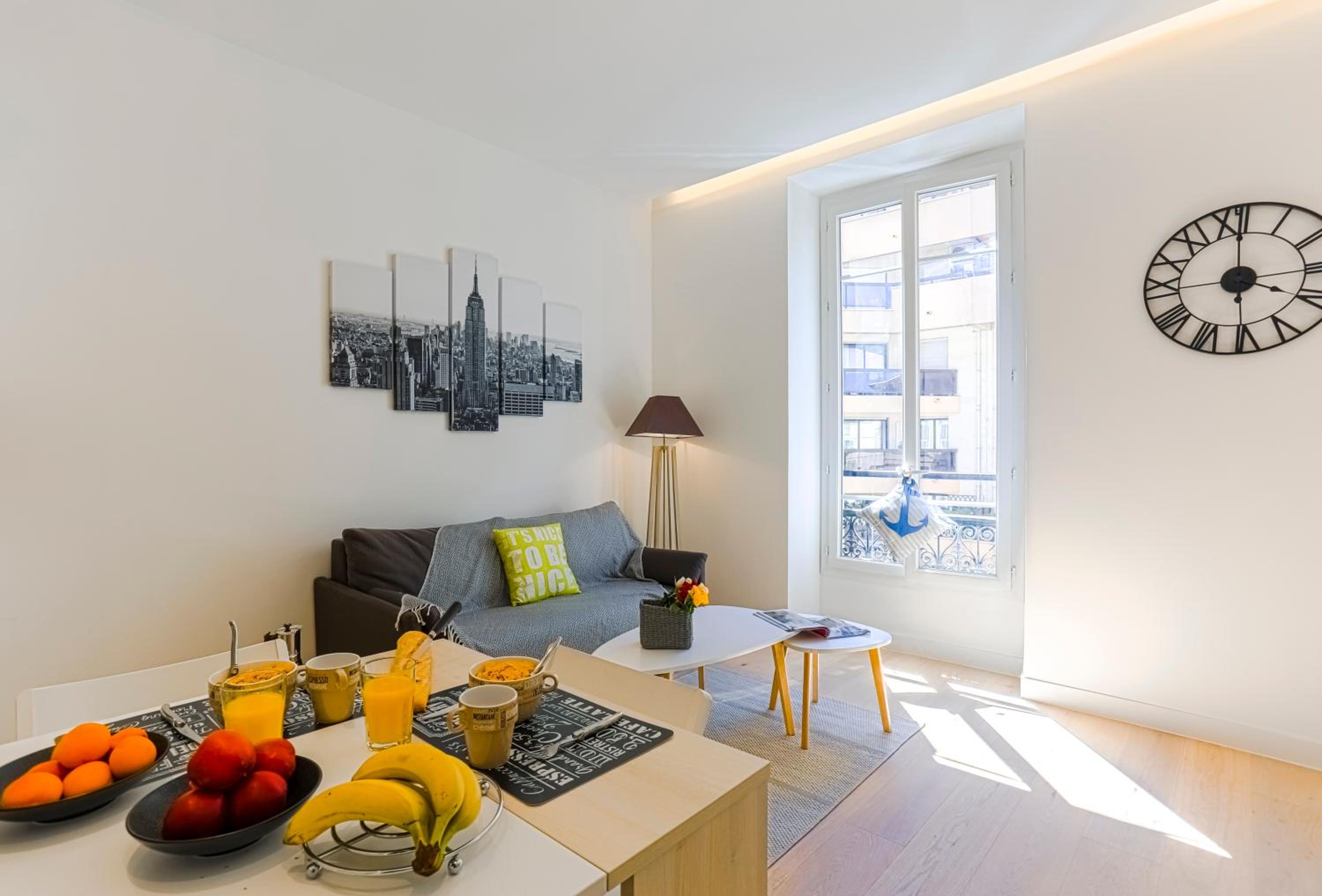 Studio Apartment