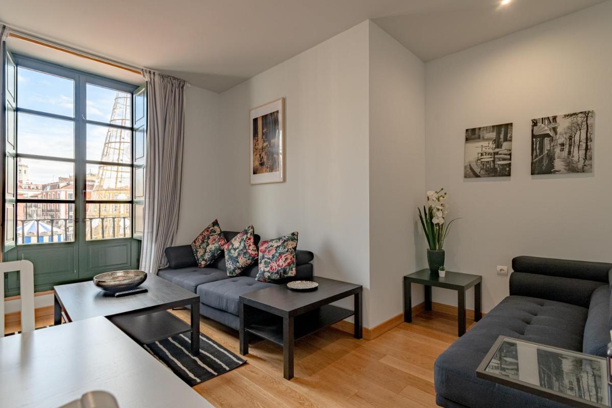Two-Bedroom Apartment photo 2