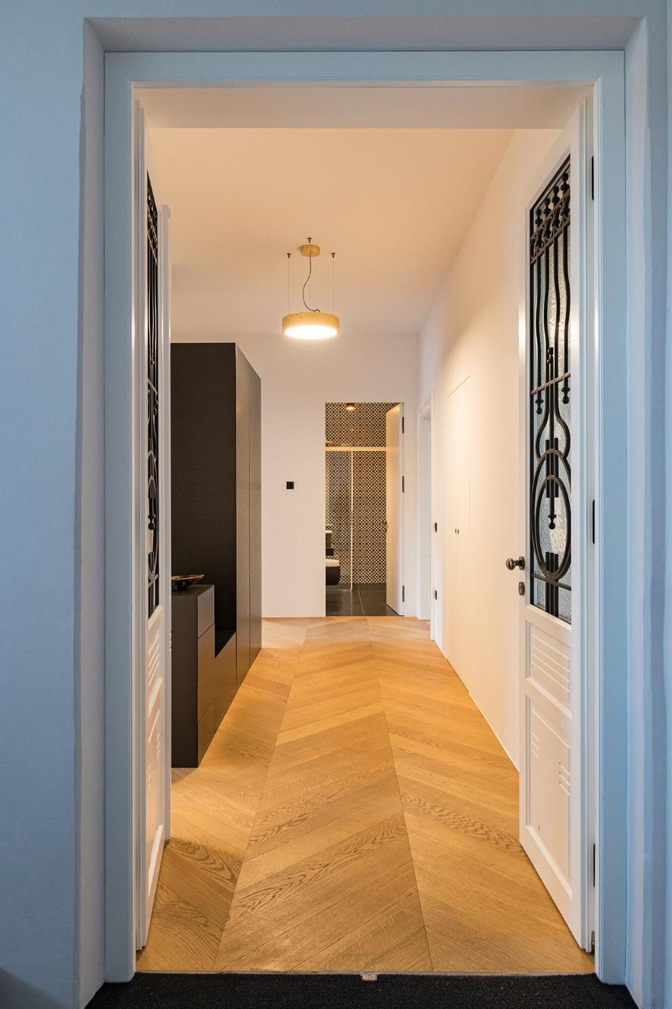Three-Bedroom Apartment - Annex 492 ft - Photo 14