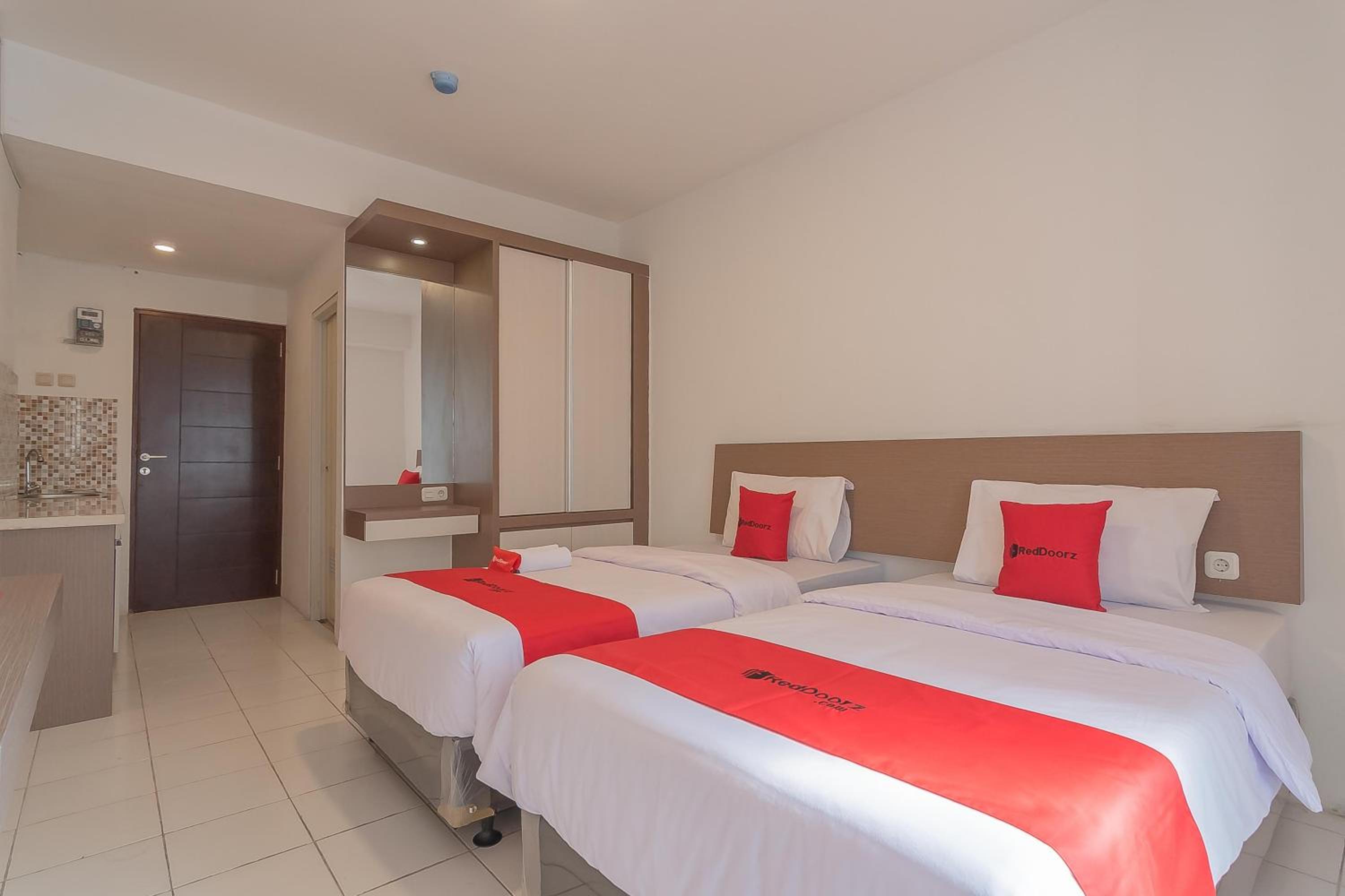 Twin Room - Photo 1