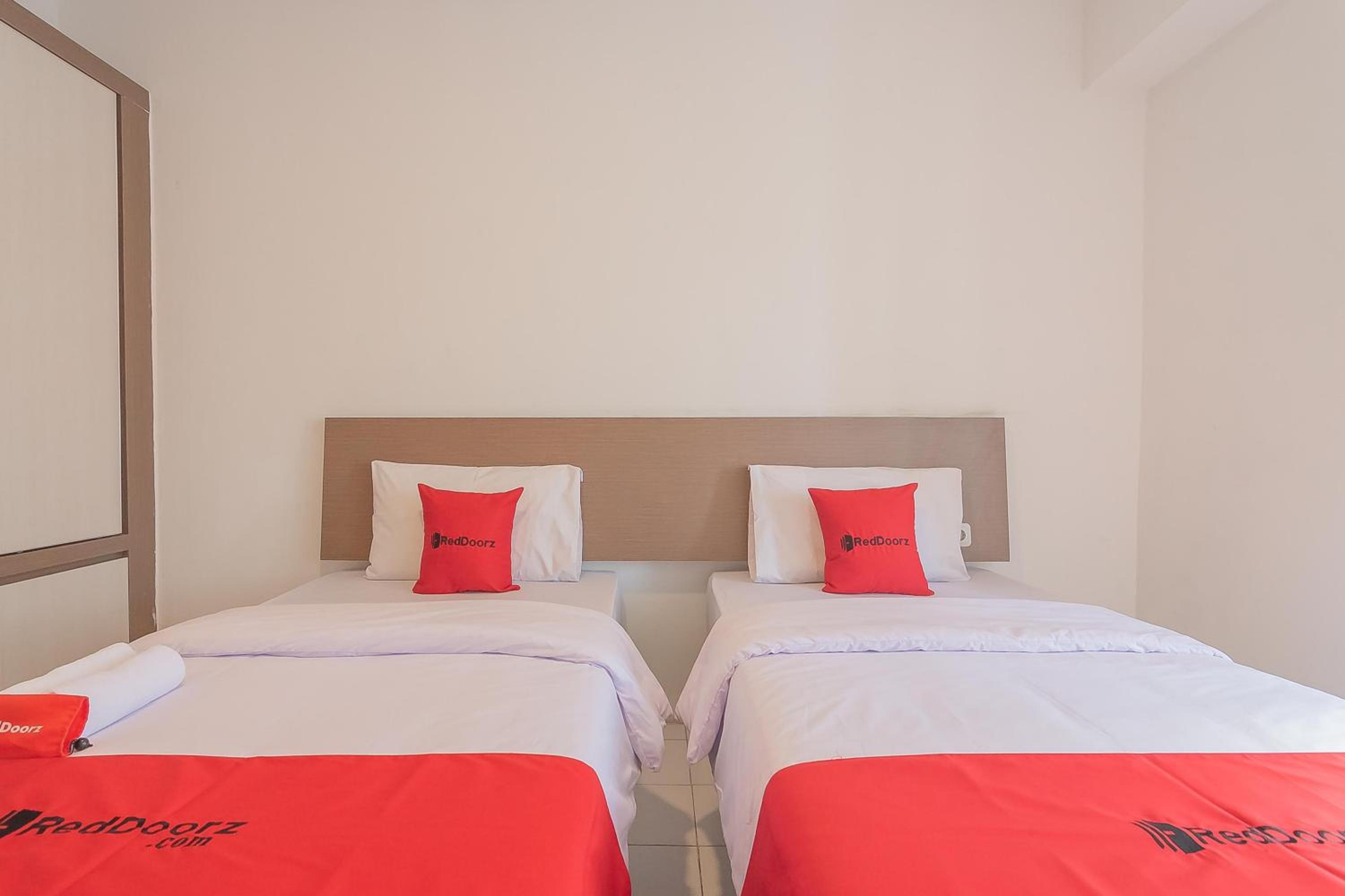 Twin Room - Photo 5