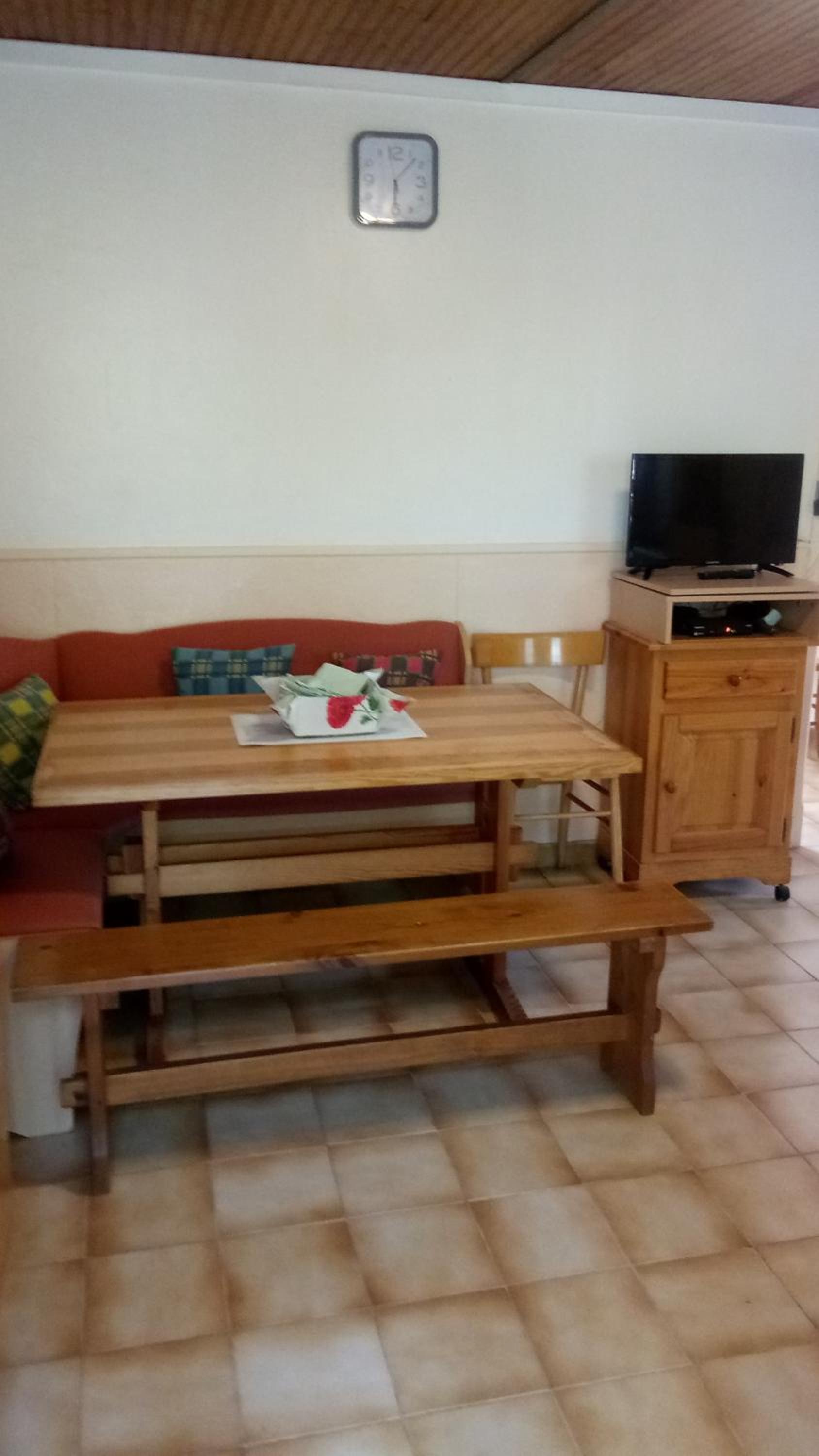 Apartment with Mountain View photo 2