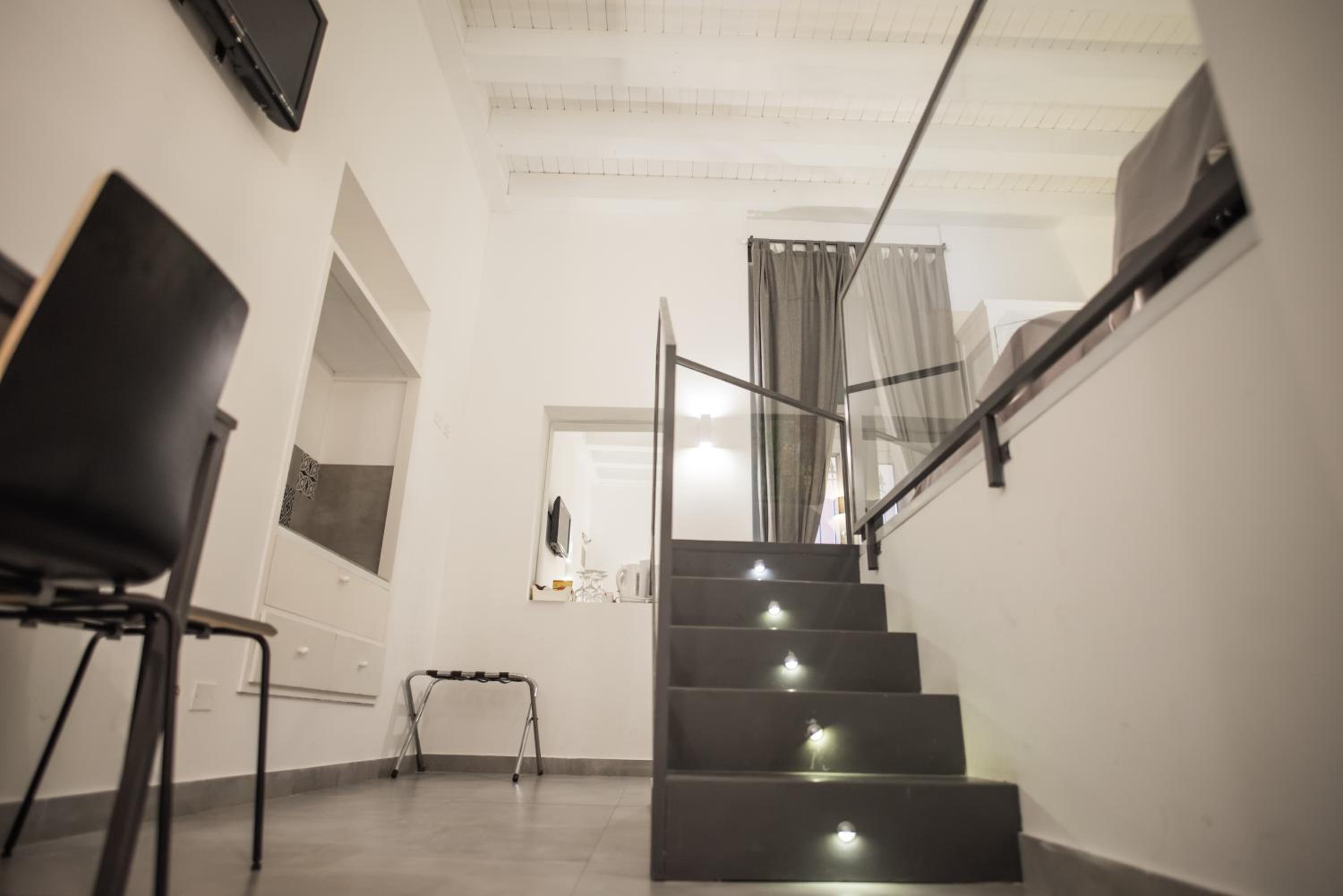 Studio Apartment - Ground Floor (3 Adults)