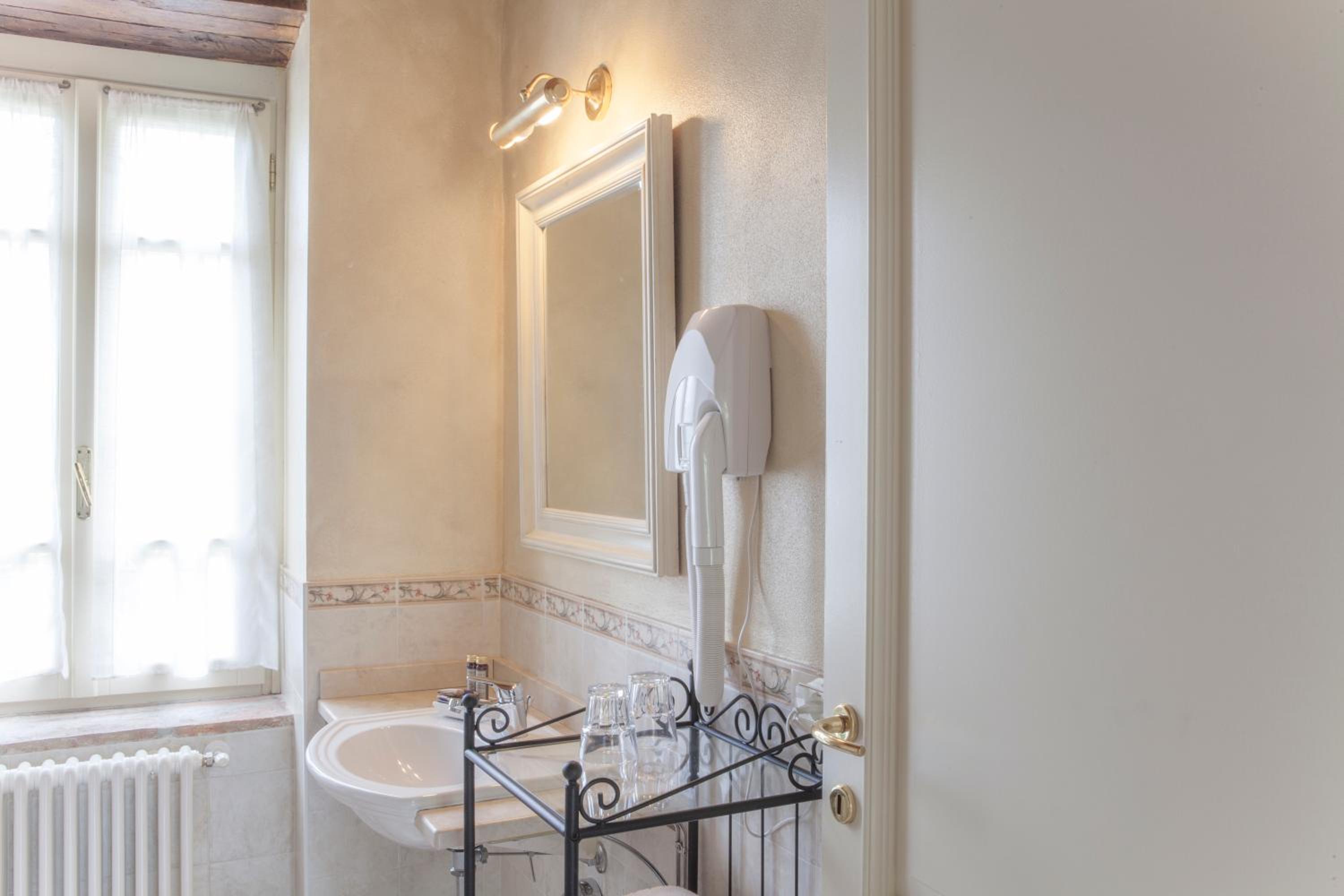 Suite photo 2