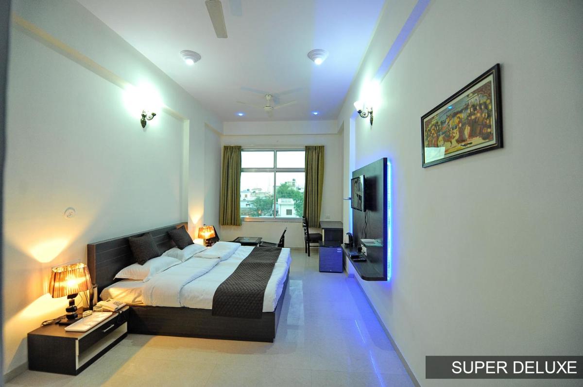 Deluxe Double Room - Photo 3